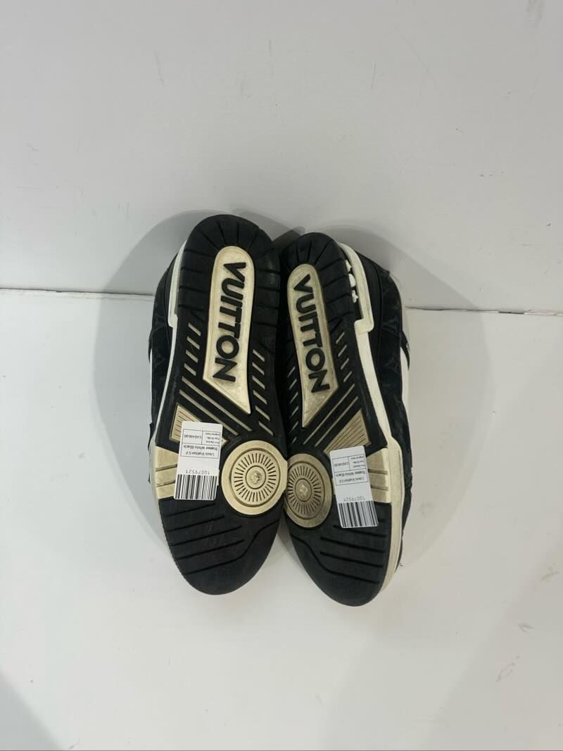 Louis Vuitton LV Trainer White Black - Pre-Owned Size 10 (No original box)