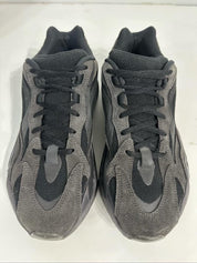 adidas Yeezy Boost 700 V2 Vanta - Pre-Owned Size 9 (No original box)