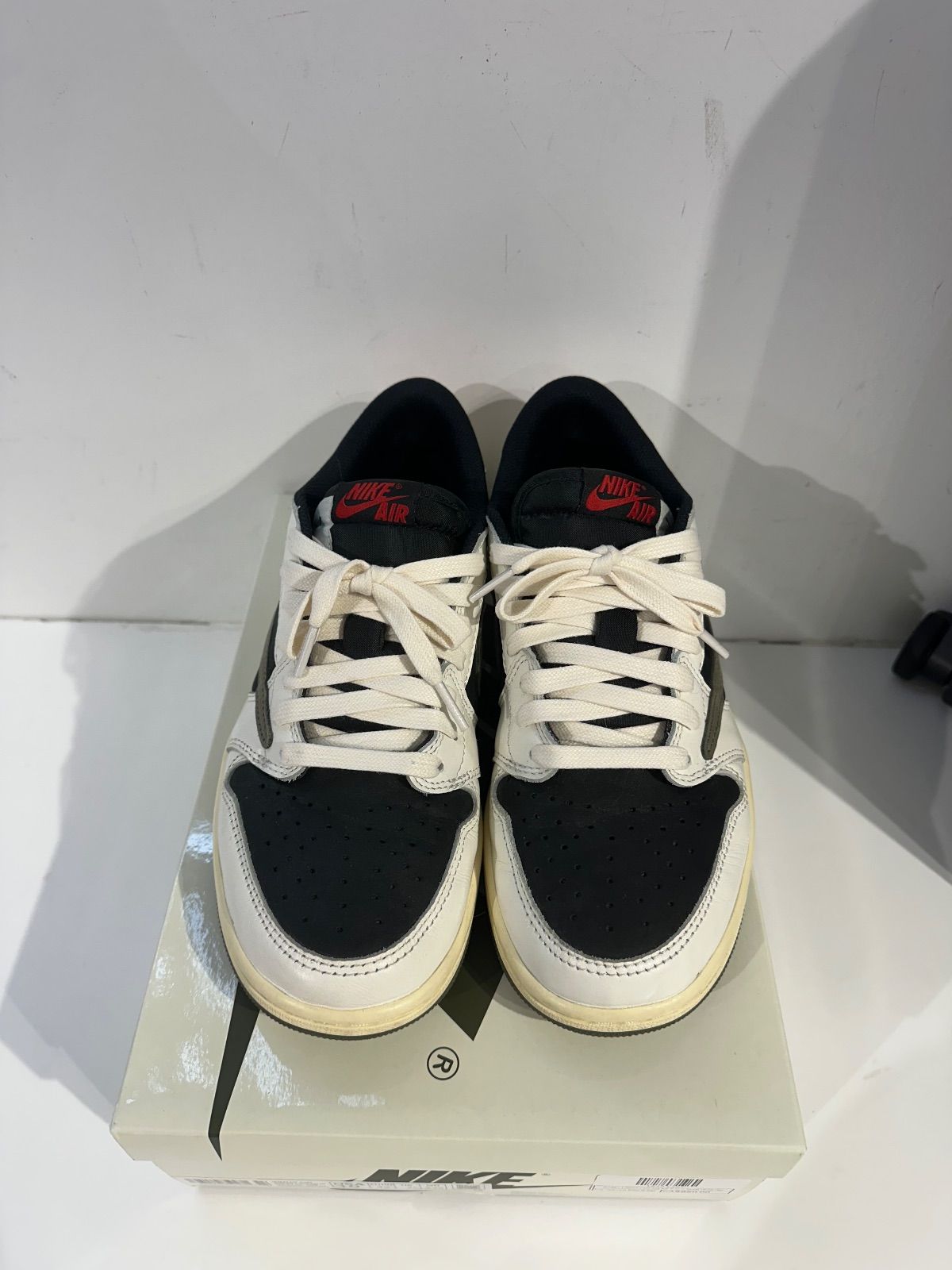 Jordan 1 Retro Low OG SP Travis Scott Olive (W) - Pre-Owned Size 8.5M