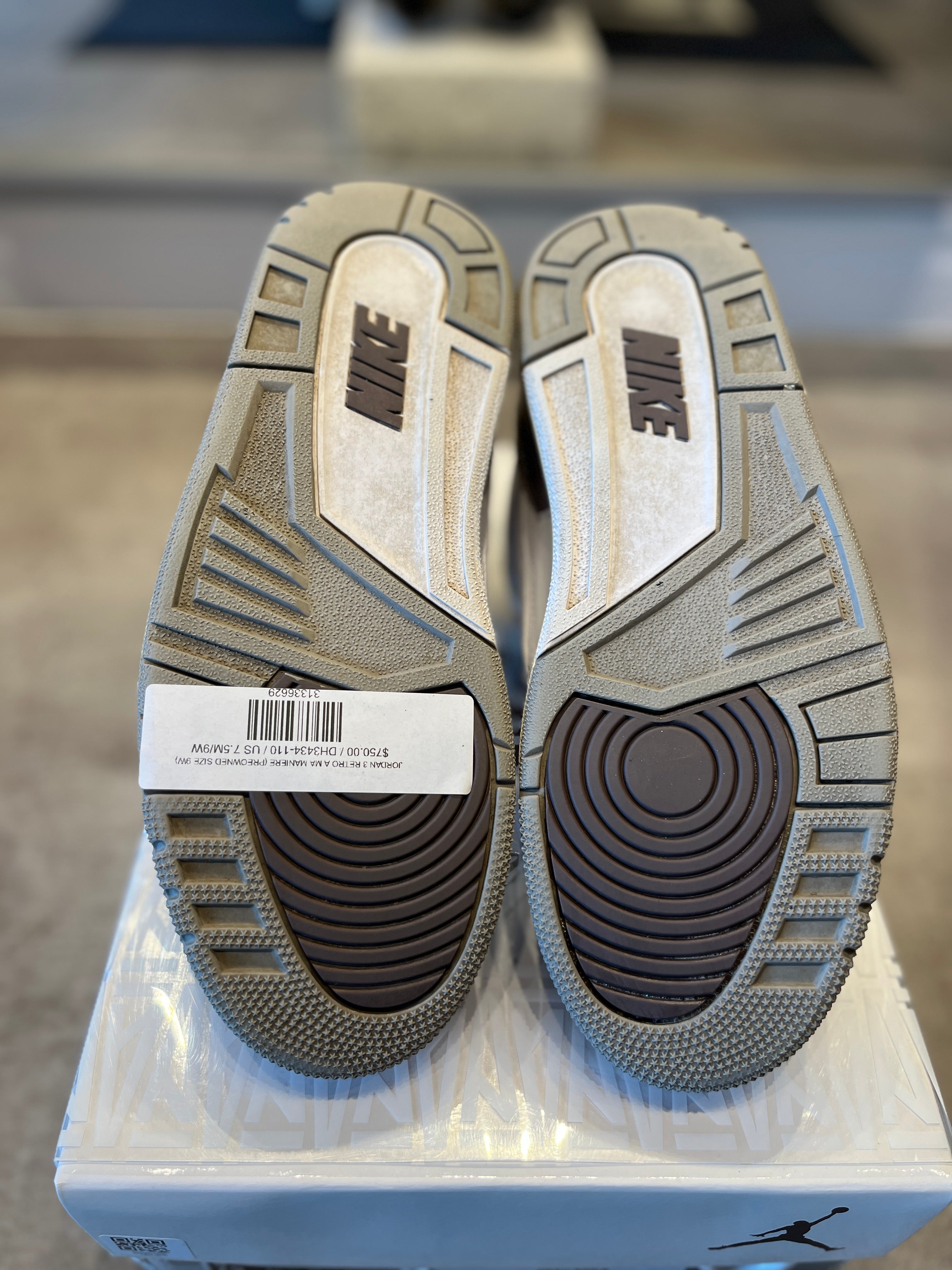 Jordan 3 Retro A Ma Maniere - Pre-Owned Size 9W