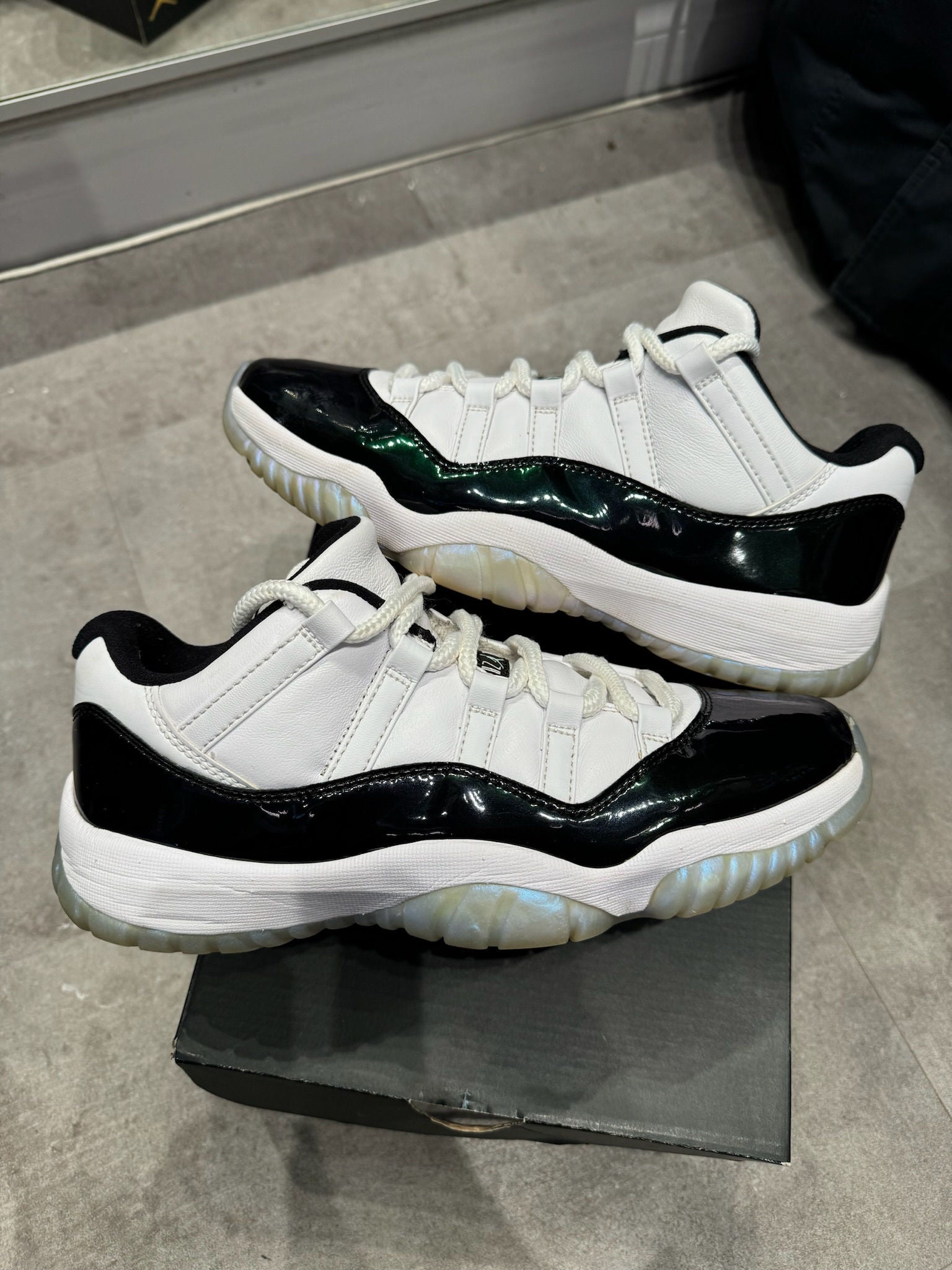 Jordan 11 Retro Low Iridescent (Preowned size 8.5) - Pre-Owned