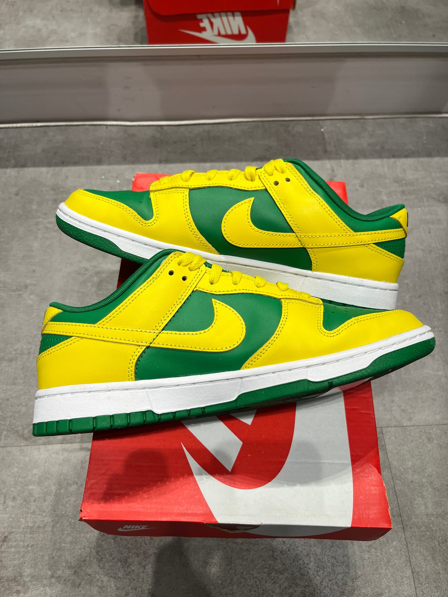 Nike Dunk Low Reverse Brazil (Preowned)