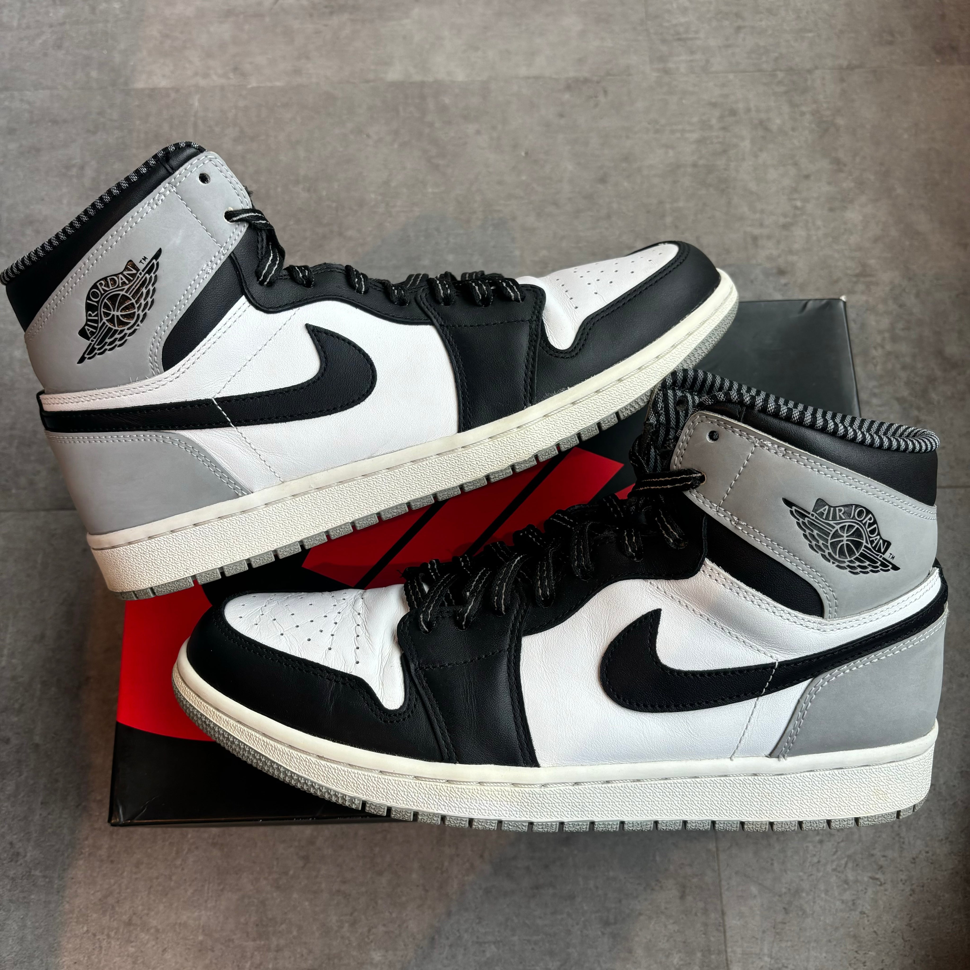 Jordan 1 Retro Barons (Preowned Size 10.5)