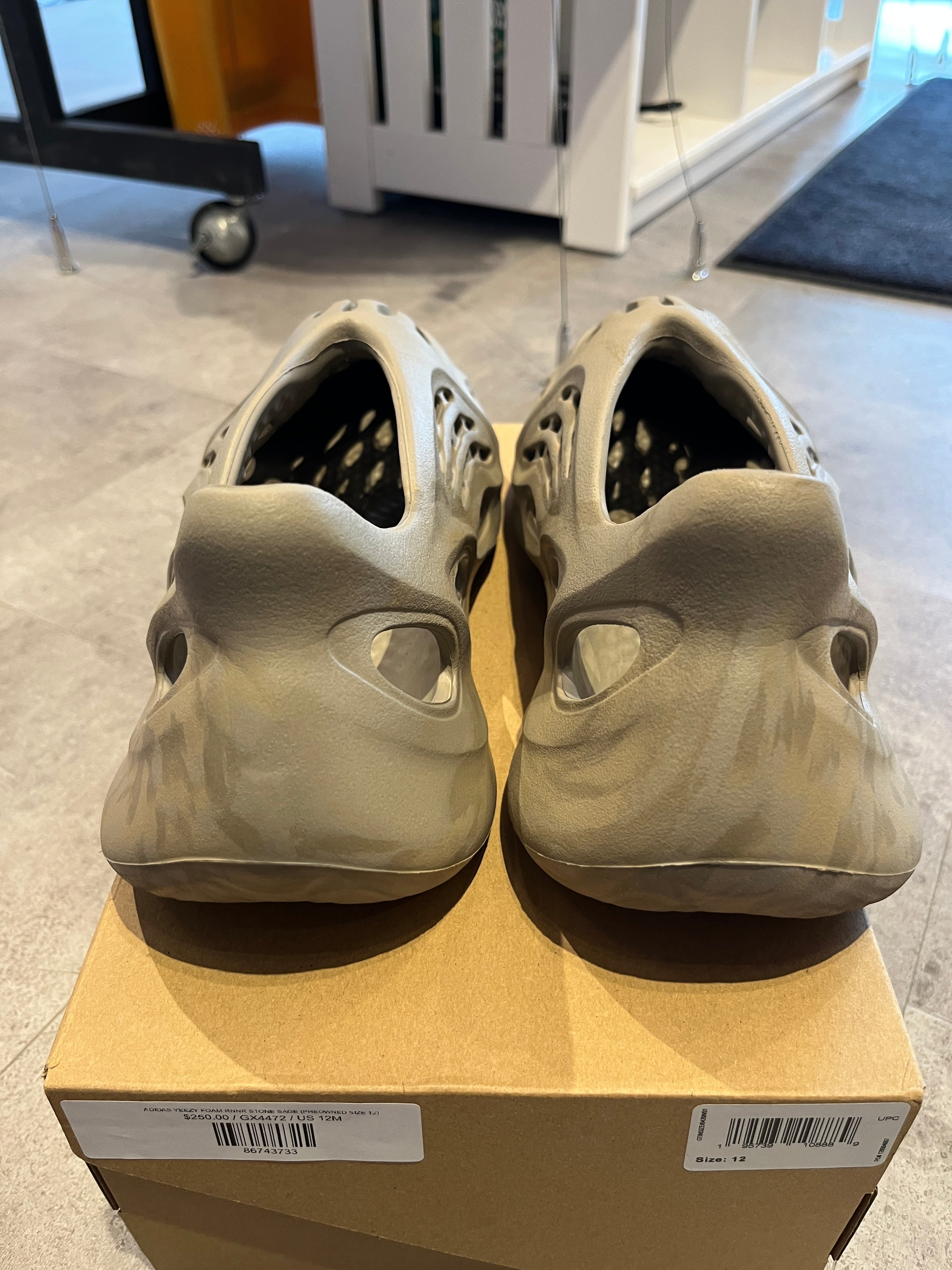 Adidas Yeezy Foam RNNR Stone Sage (Preowned Size 12) – Utopia Shop