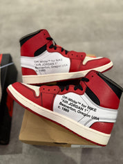 Air Jordan 1 Retro High Off-White Chicago (Preowned Size 9.5)