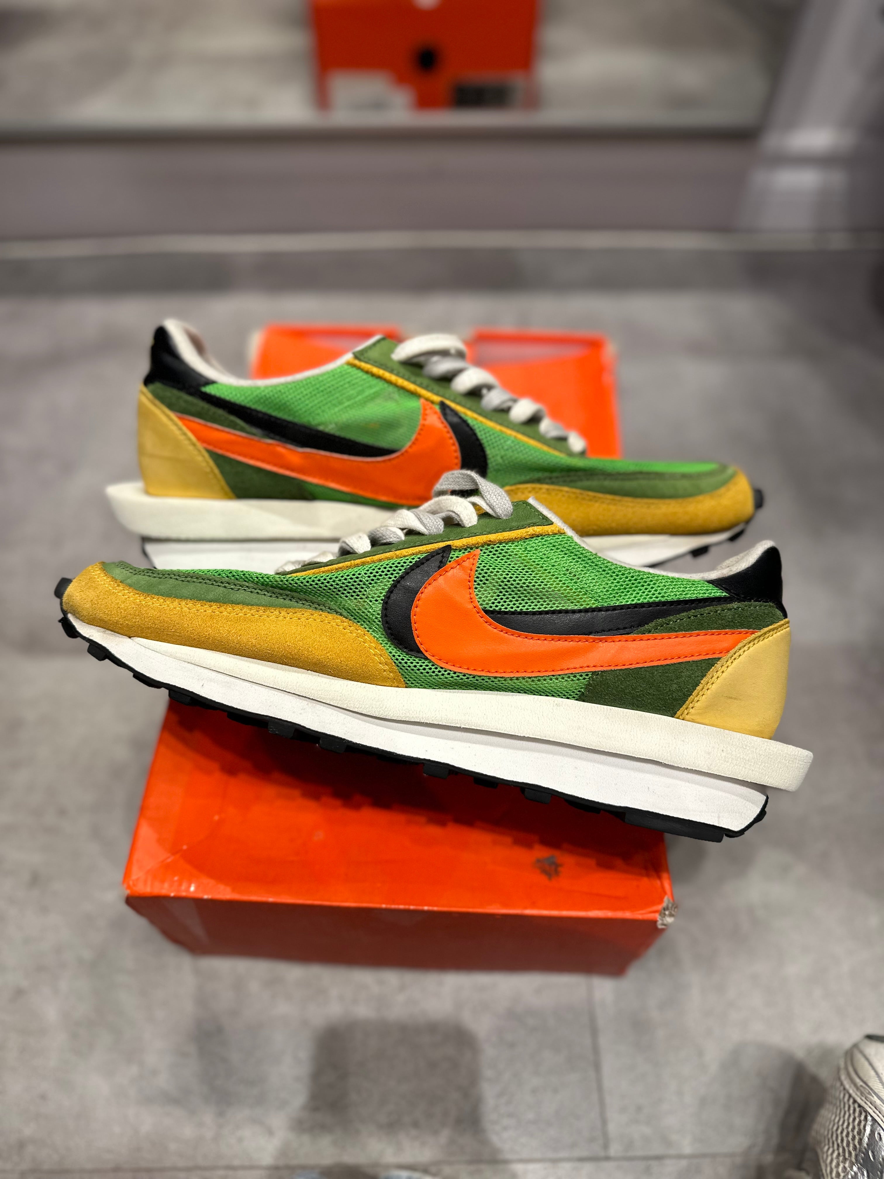 Nike LD Waffle sacai Green Gusto (Preowned Size 12)