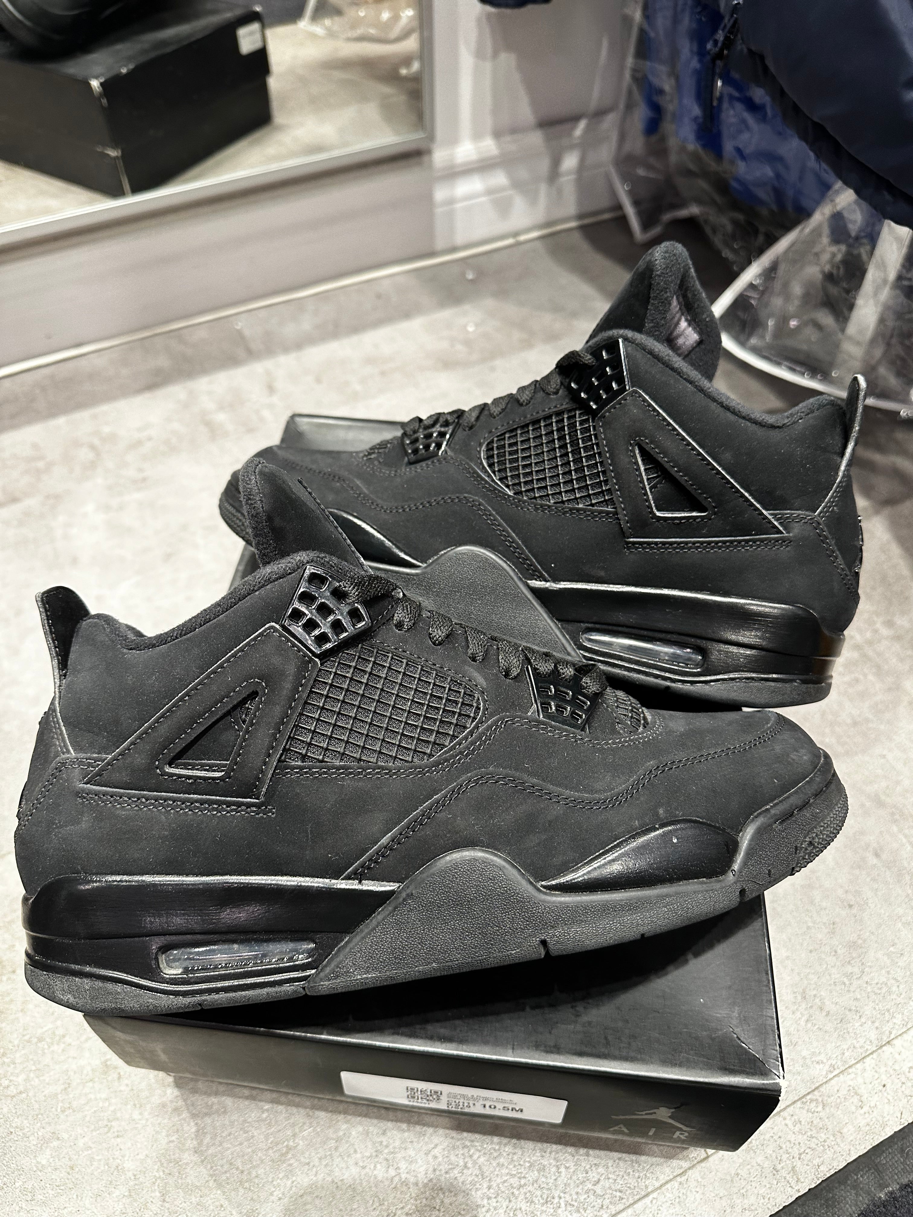 Jordan 4 Retro Black Cat (2020) (Preowned Size 10.5)