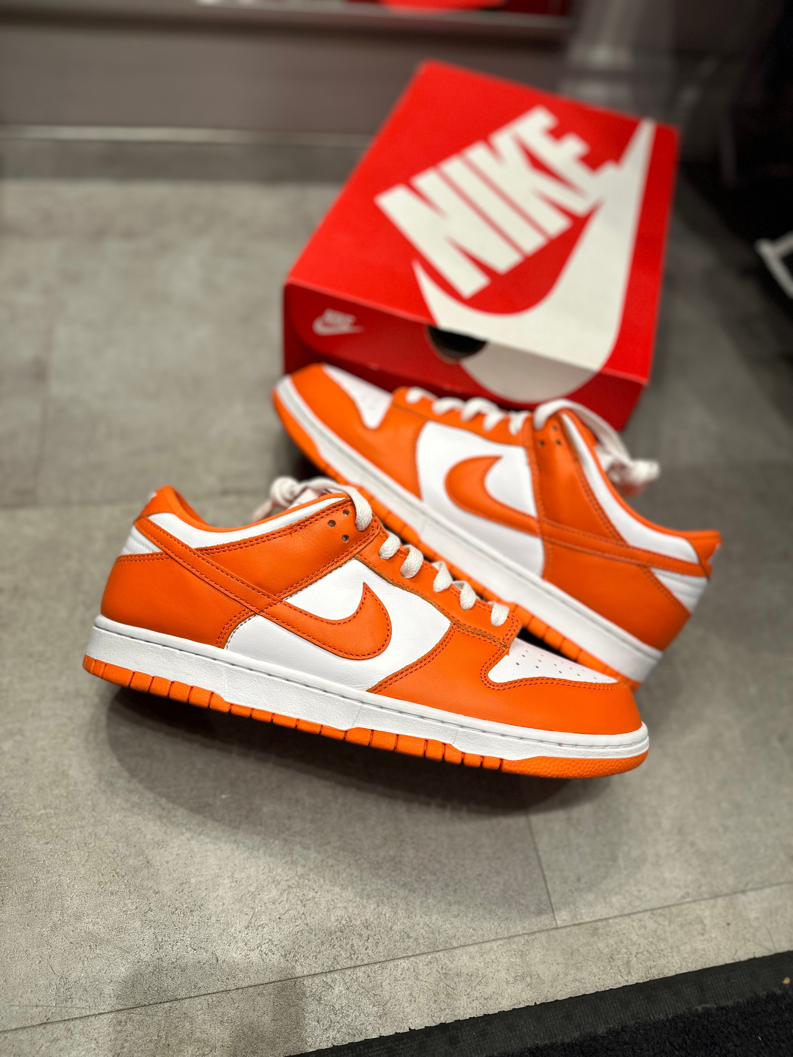 Nike Dunk Low SP Syracuse (Preowned Size 10.5)