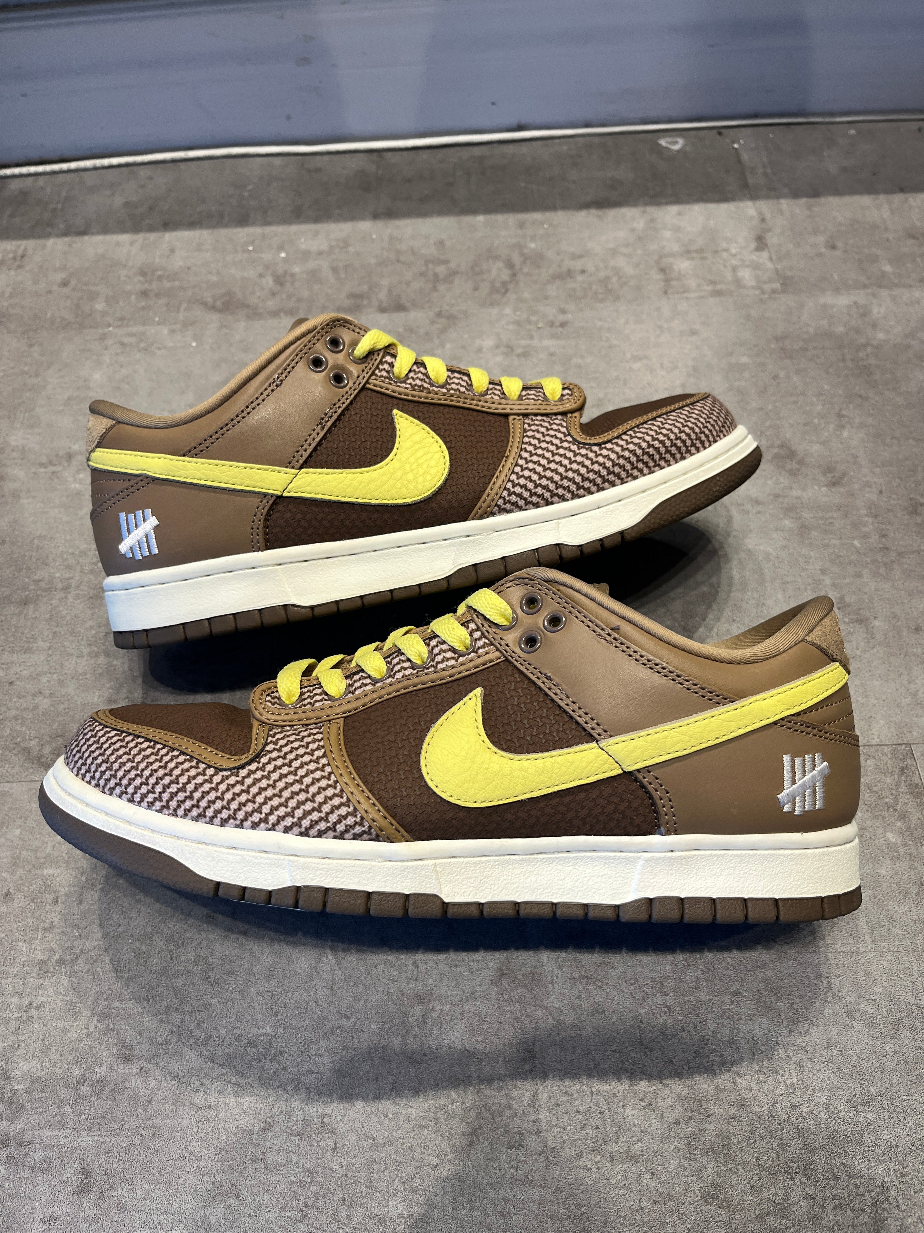 Nike Dunk Low SP Undefeated Canteen Dunk VS. AF1 Pack (Preowned)