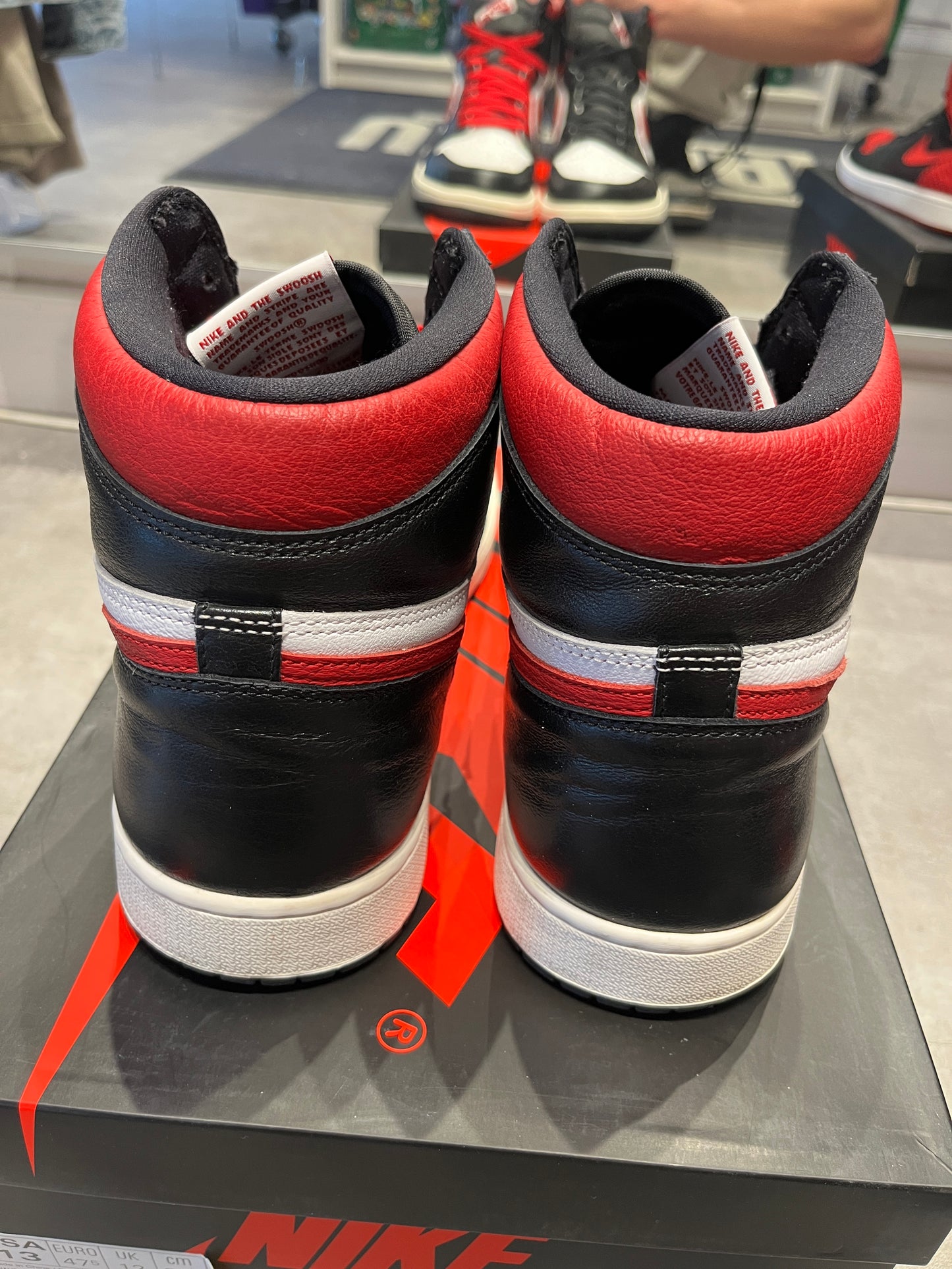 Jordan 1 Retro High Black Gym Red (Preowned Size 13)