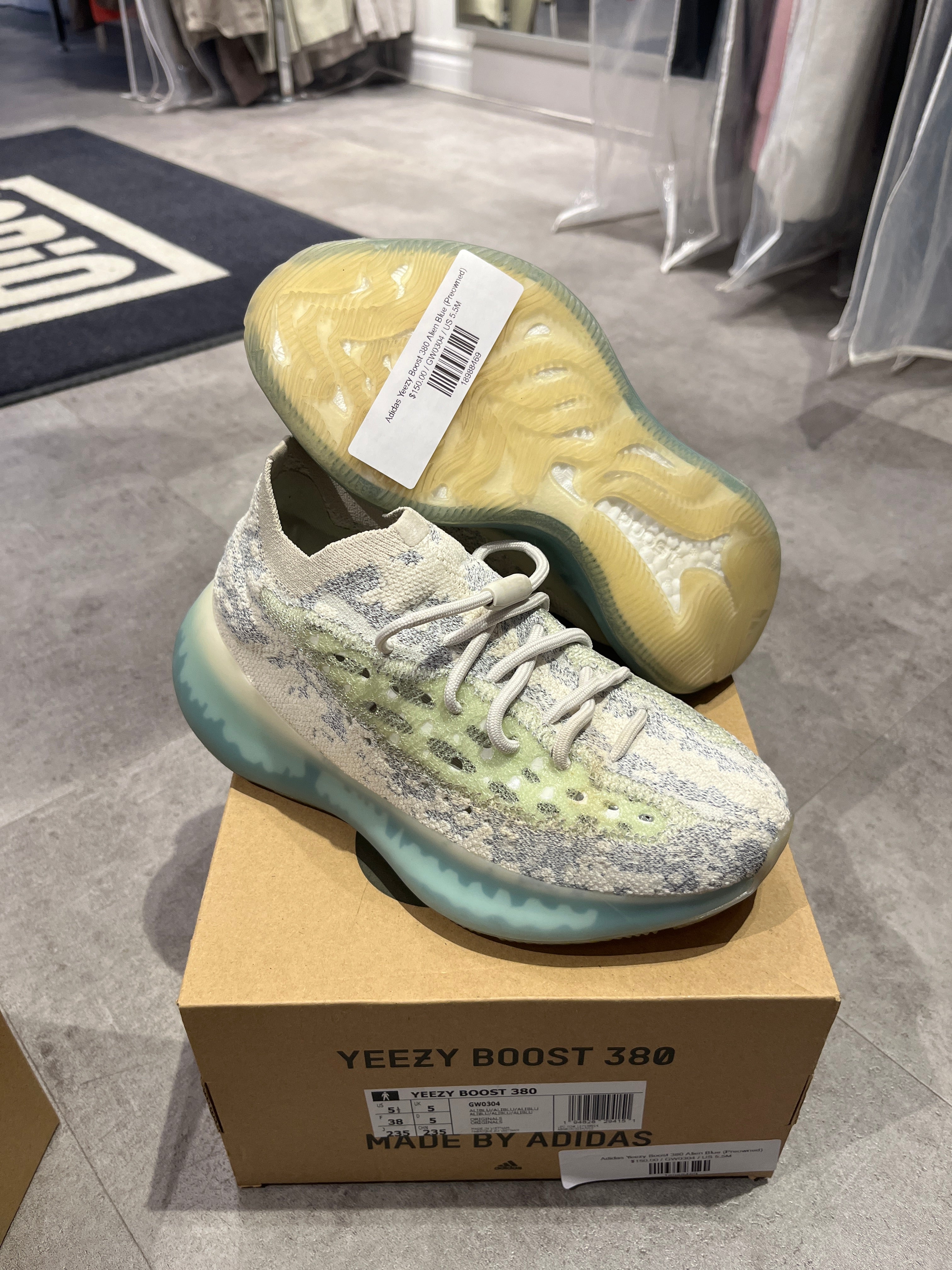 Yeezy 380 store weight with box