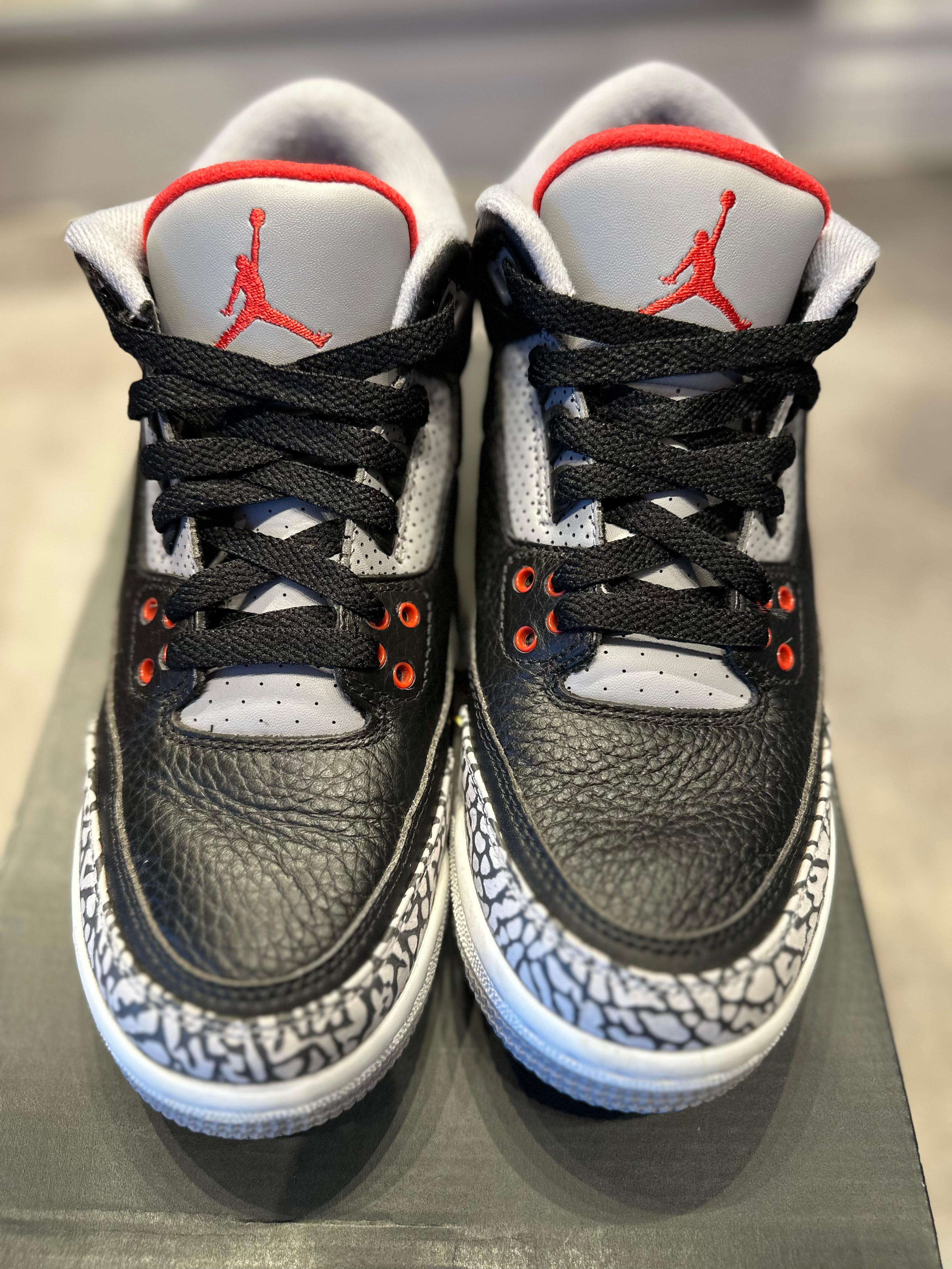 Jordan 3 Retro Black Cement (2018) (GS) (Preowned Size 6y)