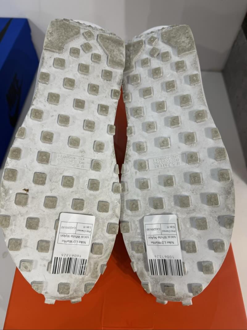 Nike LD Waffle sacai White Nylon - Pre-Owned Size 11