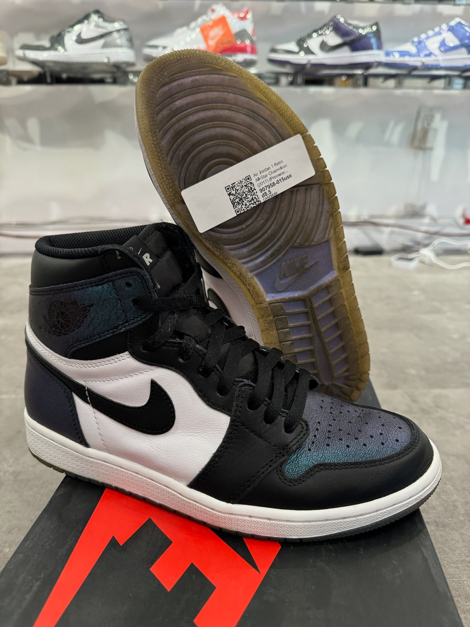 Air Jordan 1 Retro All-Star Chameleon (2017) - Pre-Owned Size 8.5