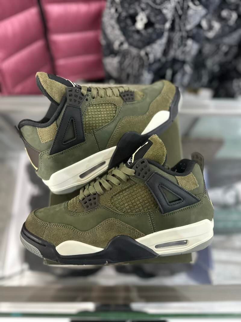 Jordan 4 Retro SE Craft Medium Olive - Pre-Owned Size 8