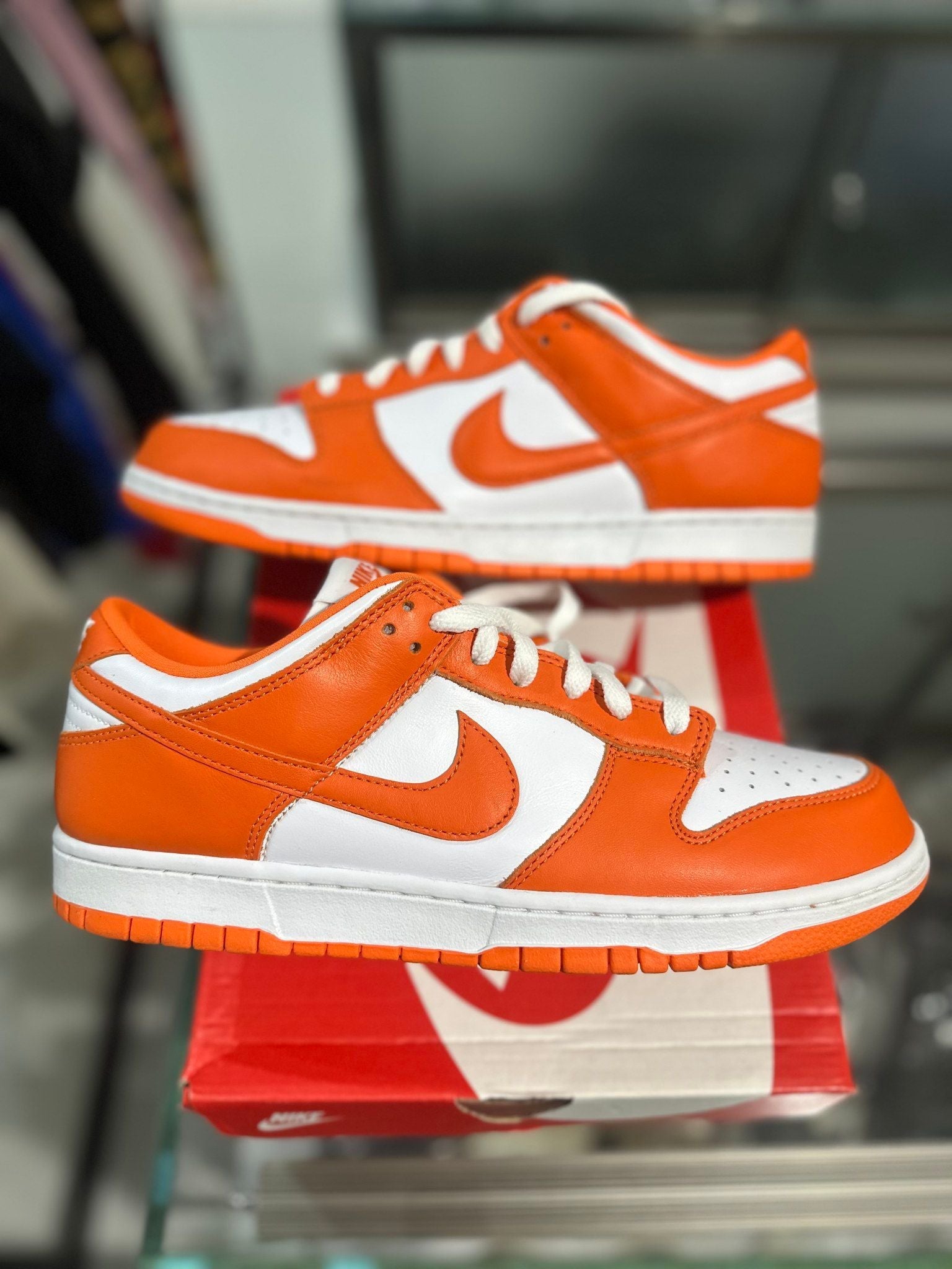 Nike Dunk Low SP Syracuse - Pre-Owned Size 10.5