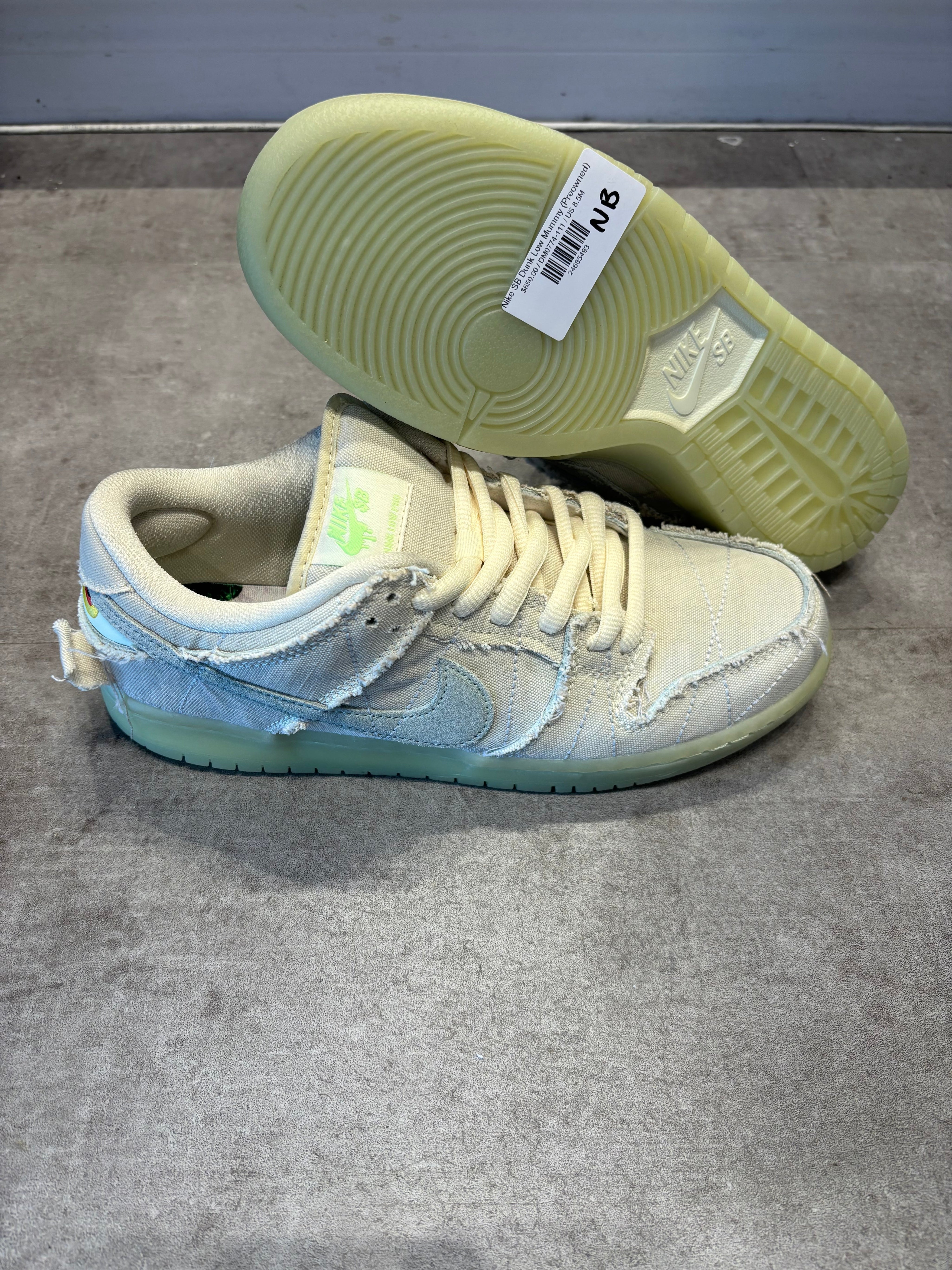 Nike SB Dunk Low Mummy - Pre-Owned Size 8.5 (No original box)
