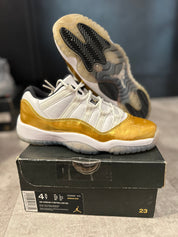 Jordan 11 Retro Low Closing Ceremony (GS) - Pre-Owned Size 4.5Y