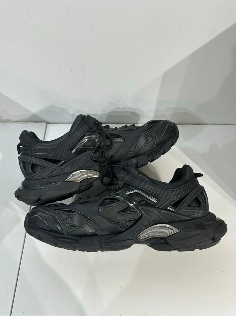 Balenciaga Track.2 Sneaker Black - Pre-Owned Size 44