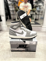 Jordan 1 Retro Washed Black - Pre-Owned Size 10