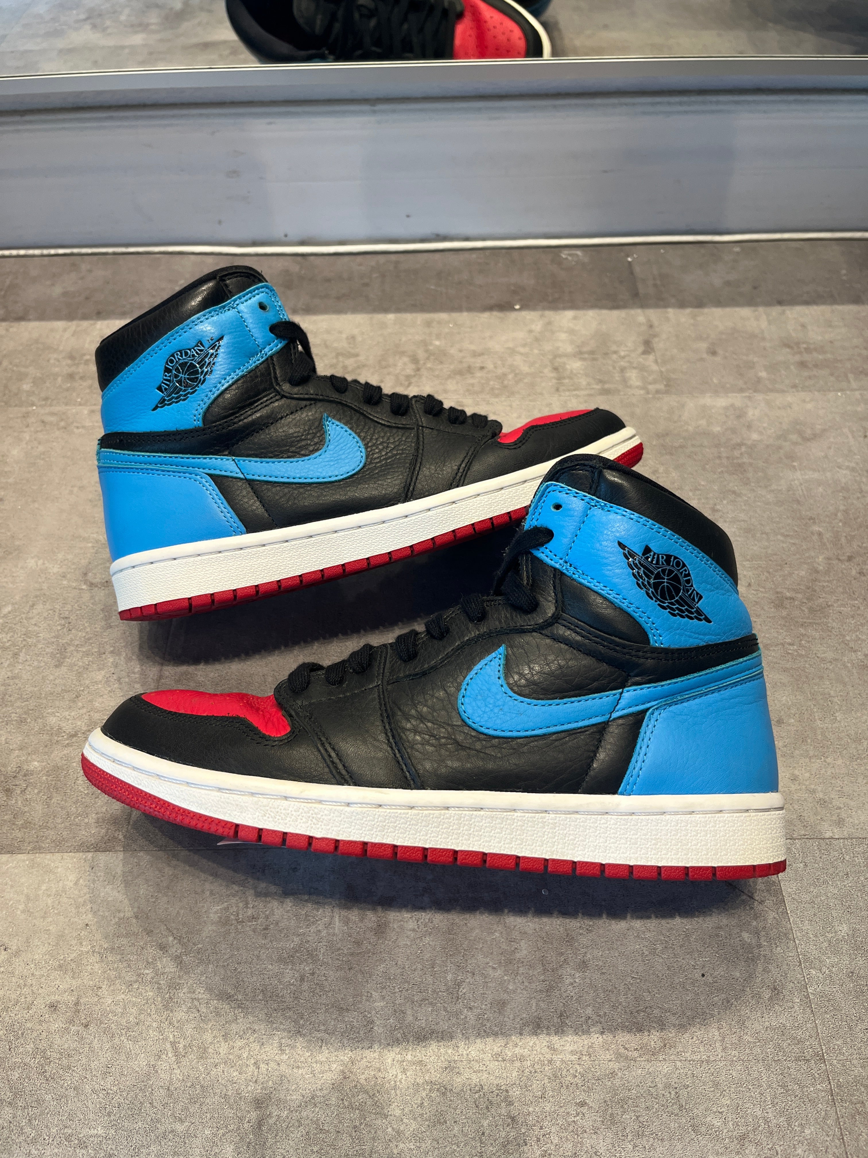 Jordan 1 Retro High NC To Chi (W) (Preowned)