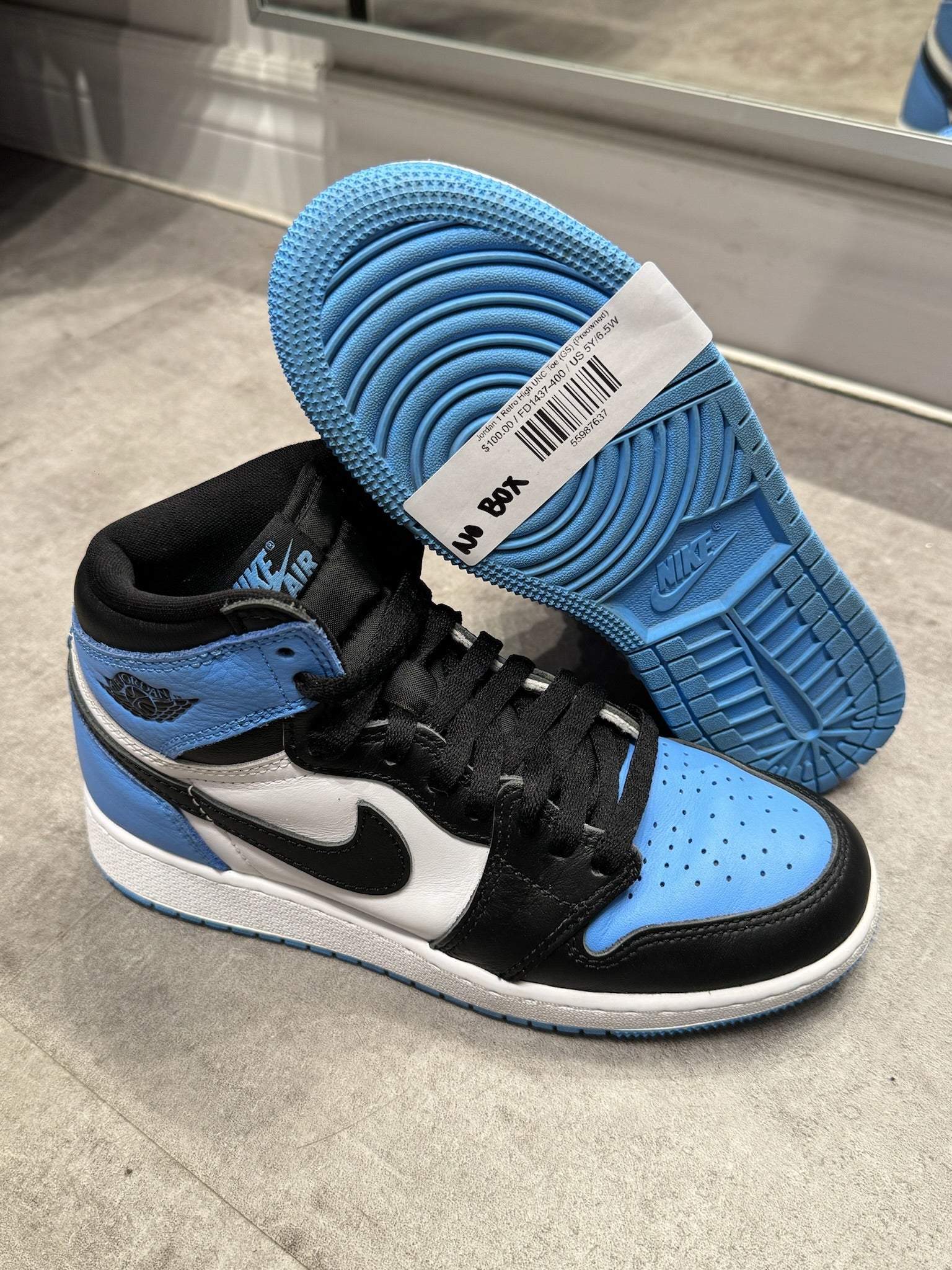 Jordan 1 Retro High UNC Toe (GS) (Preowned)