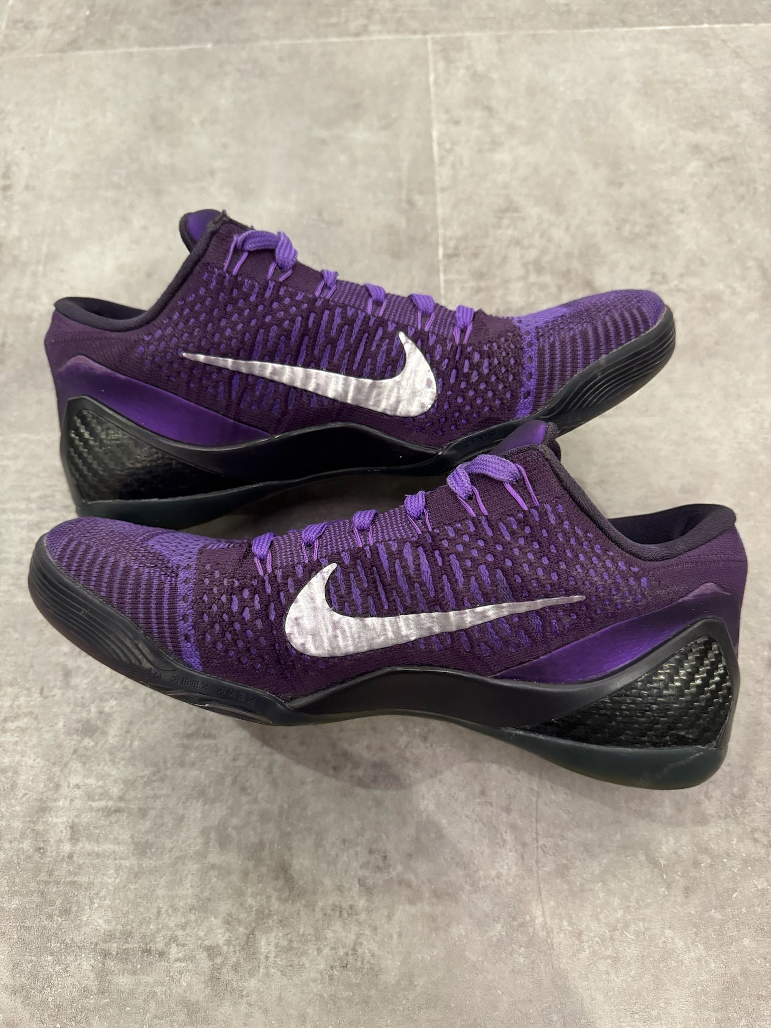 Nike Kobe 9 Elite Low Michael Jackson Moonwalker - Pre-Owned Size 7.5 (No original box)