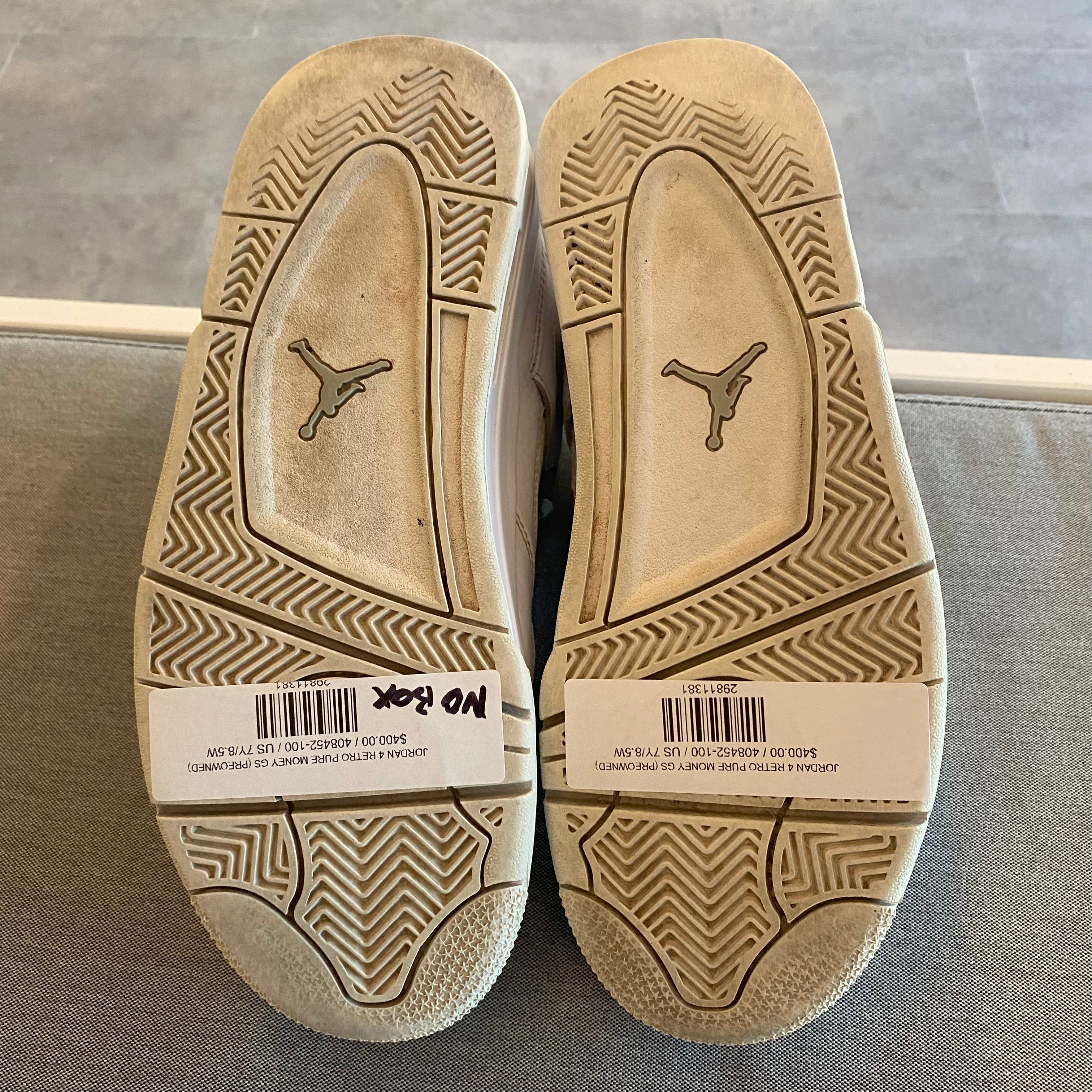 Jordan 4 Retro Pure Money GS - Pre-Owned Size 7Y