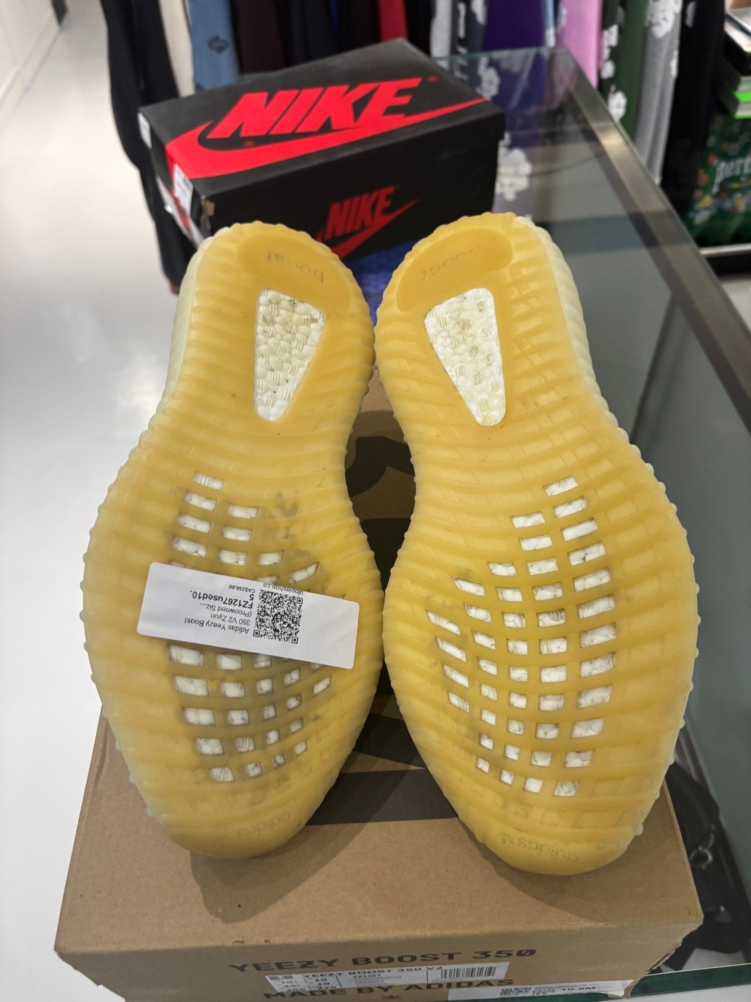 Adidas Yeezy Boost 350 V2 Zyon - Pre-Owned Size 10.5