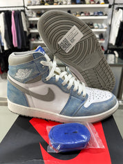 Jordan 1 Retro High Hyper Royal - Pre-Owned Size 8.5