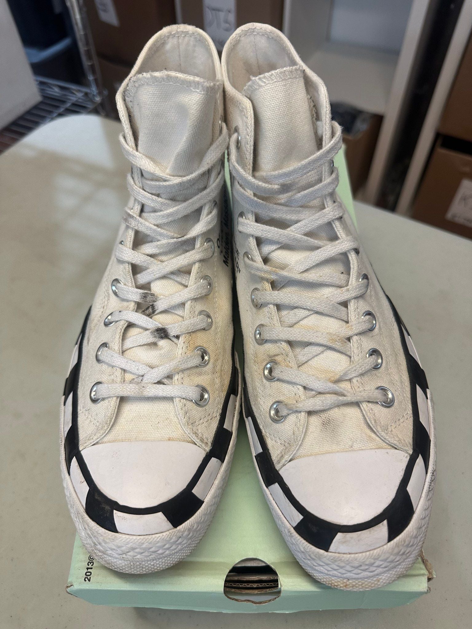 Converse Chuck Taylor All Star 70 Hi Off-White - Pre-Owned Size 8.5