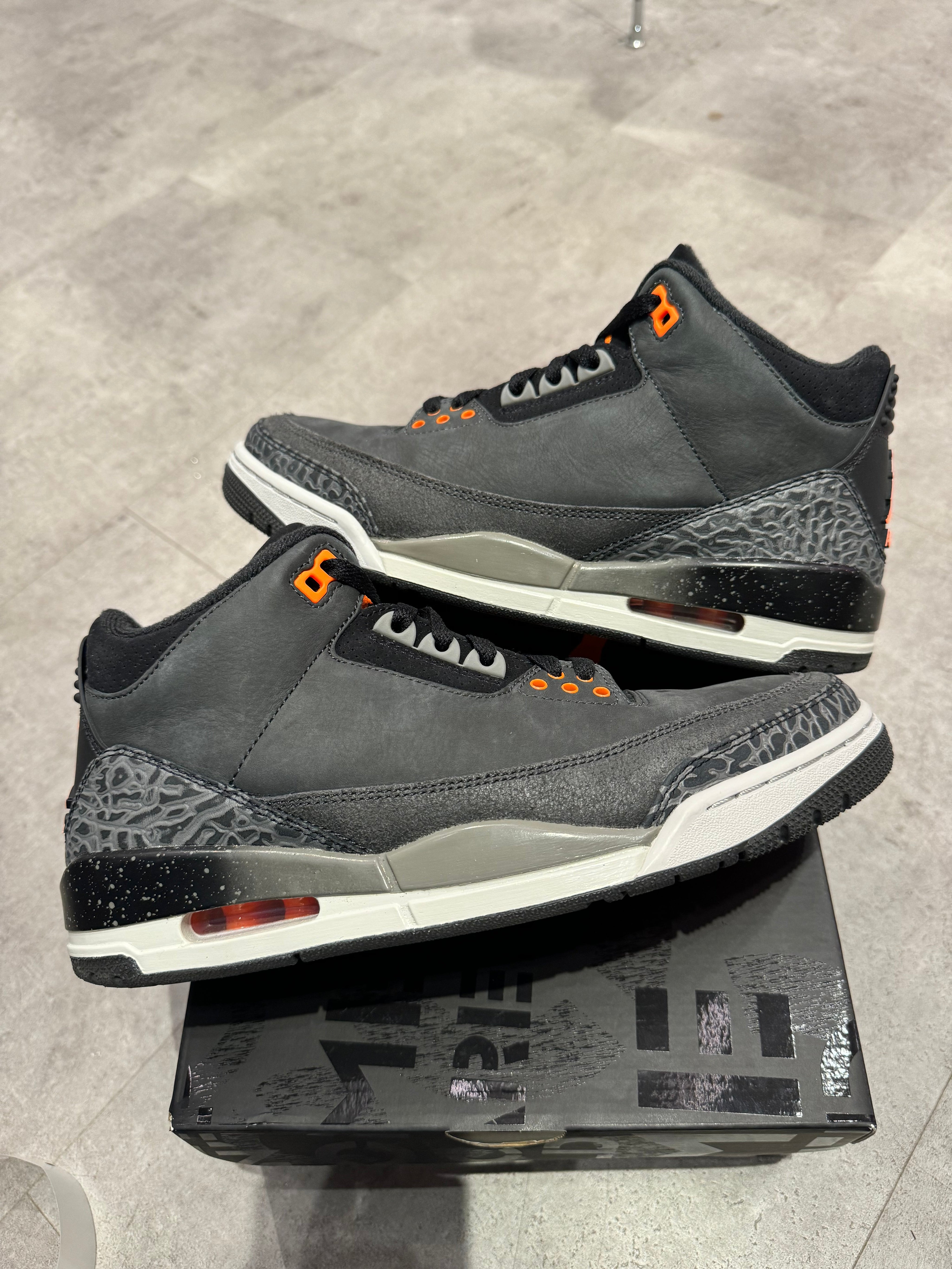 Jordan 3 Retro Fear Pack (2023) (Preowned Size 8.5)