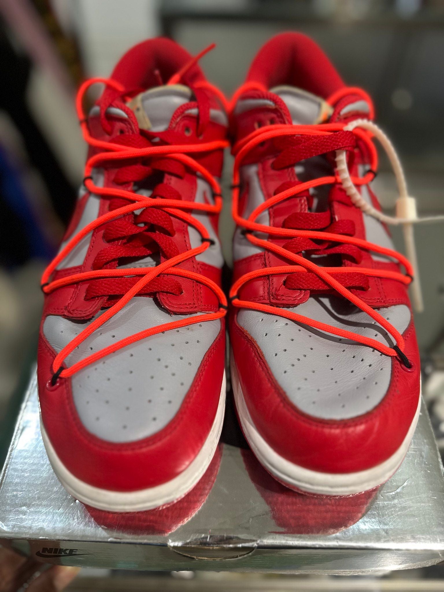 Nike Dunk Low Off-White University Red - Pre-Owned Size 11