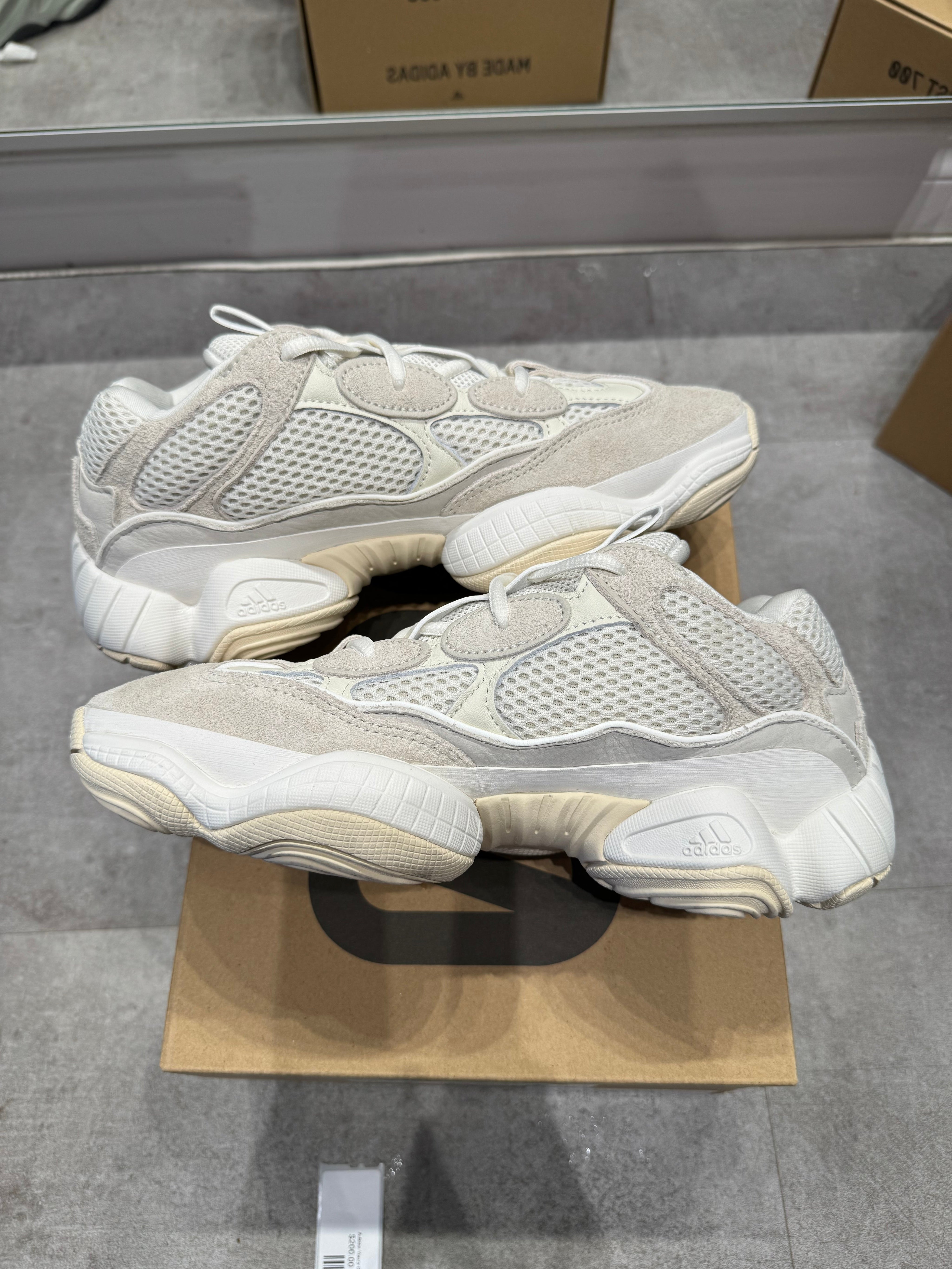 Adidas Yeezy 500 Bone White (2023), pre-owned, US Men's 7.5 – photo 4 of 7