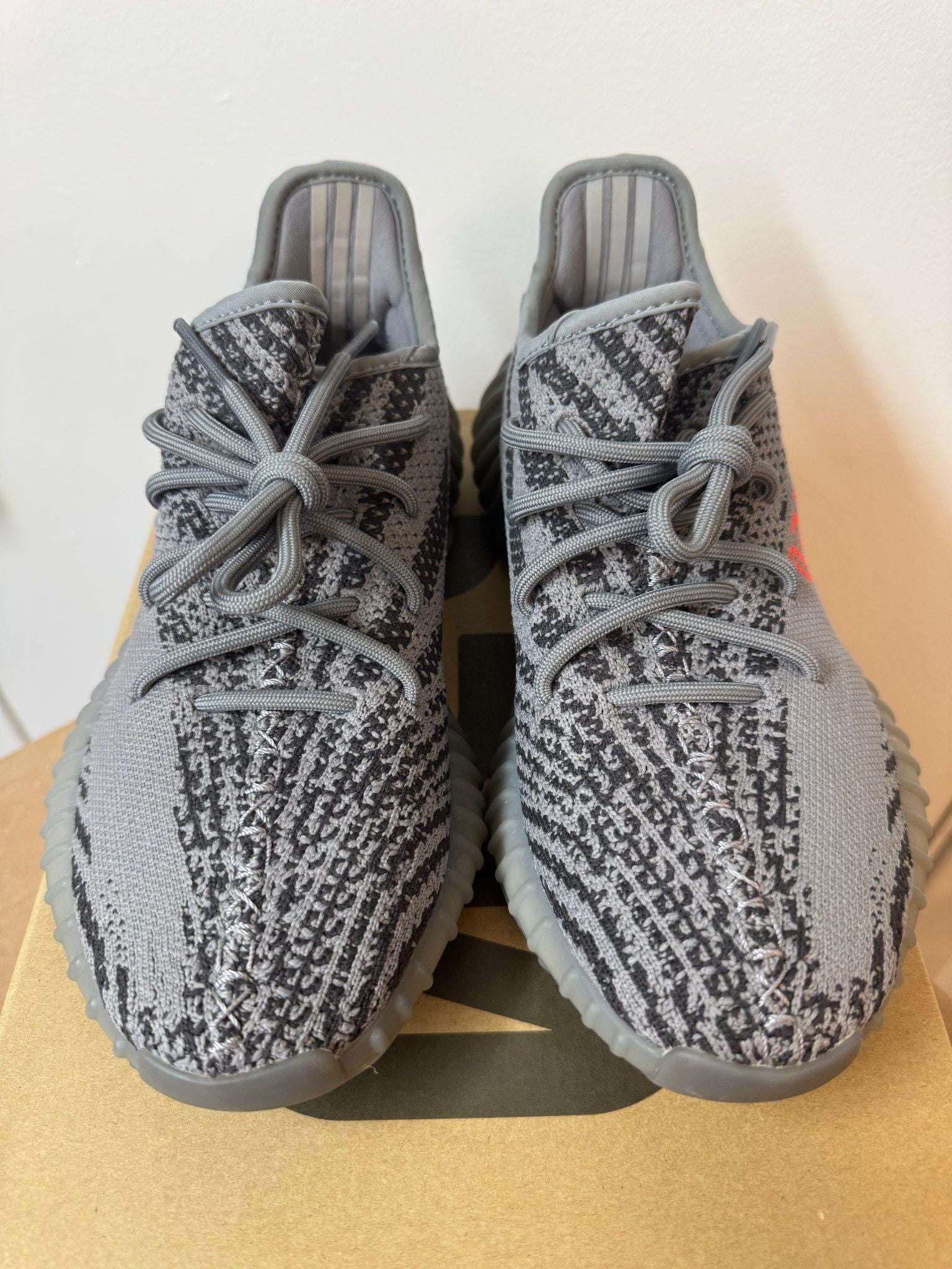 adidas Yeezy Boost 350 V2 Beluga 2.0, pre-owned, US Men's 7.5 – photo 3 of 7