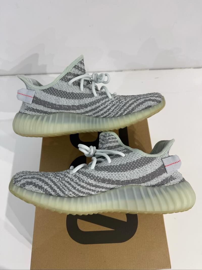 Adidas Yeezy Boost 350 V2 Blue Tint, pre-owned, US Men's 9.5 – photo 5 of 7