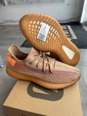 Adidas Yeezy Boost 350 V2 Clay, pre-owned, US Men's 11 – photo 2 of 7