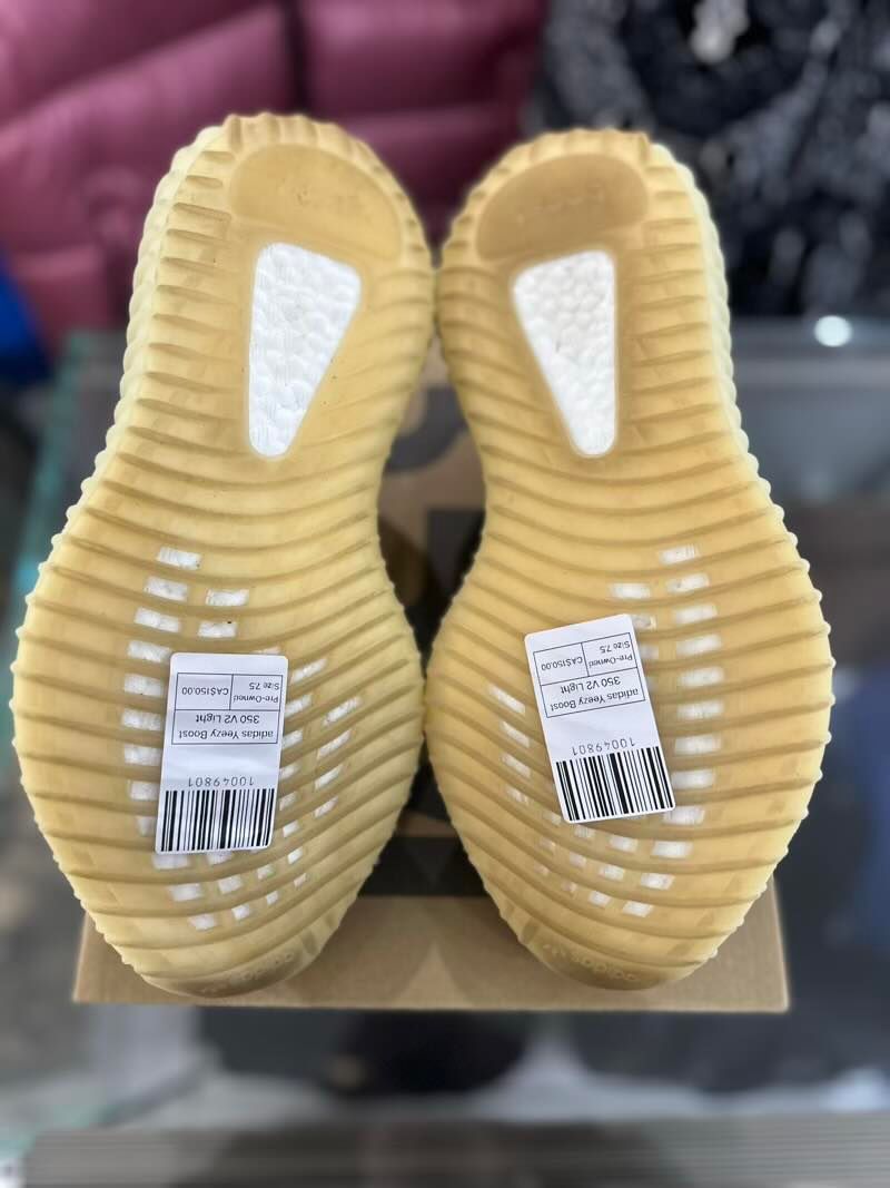 adidas Yeezy Boost 350 V2 Light, pre-owned, US Men's 7.5 – photo 7 of 7