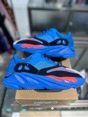 adidas Yeezy Boost 700 Hi-Res Blue, pre-owned, US Men's 9.5 – photo 4 of 7