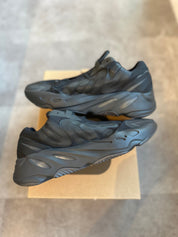 Adidas Yeezy Boost 700 MNVN Triple Black, pre-owned, US Men's 10 – photo 4 of 7