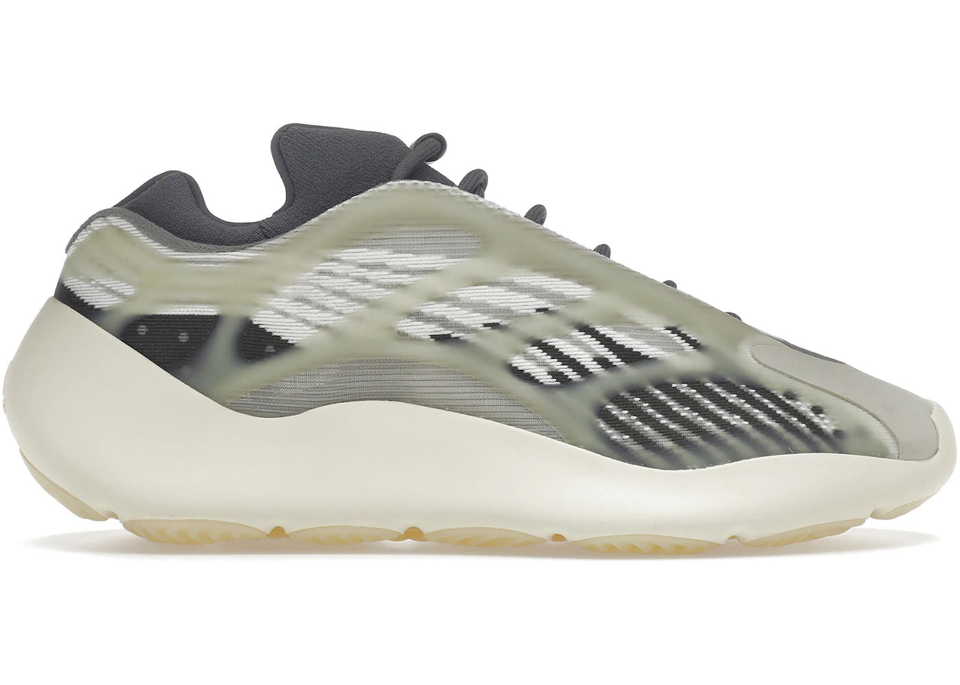 Adidas Yeezy Boost 700 V3 Fade Salt, brand new