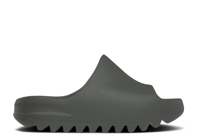 Adidas Yeezy Slide Dark Onyx Kids, brand new, US Kids 12