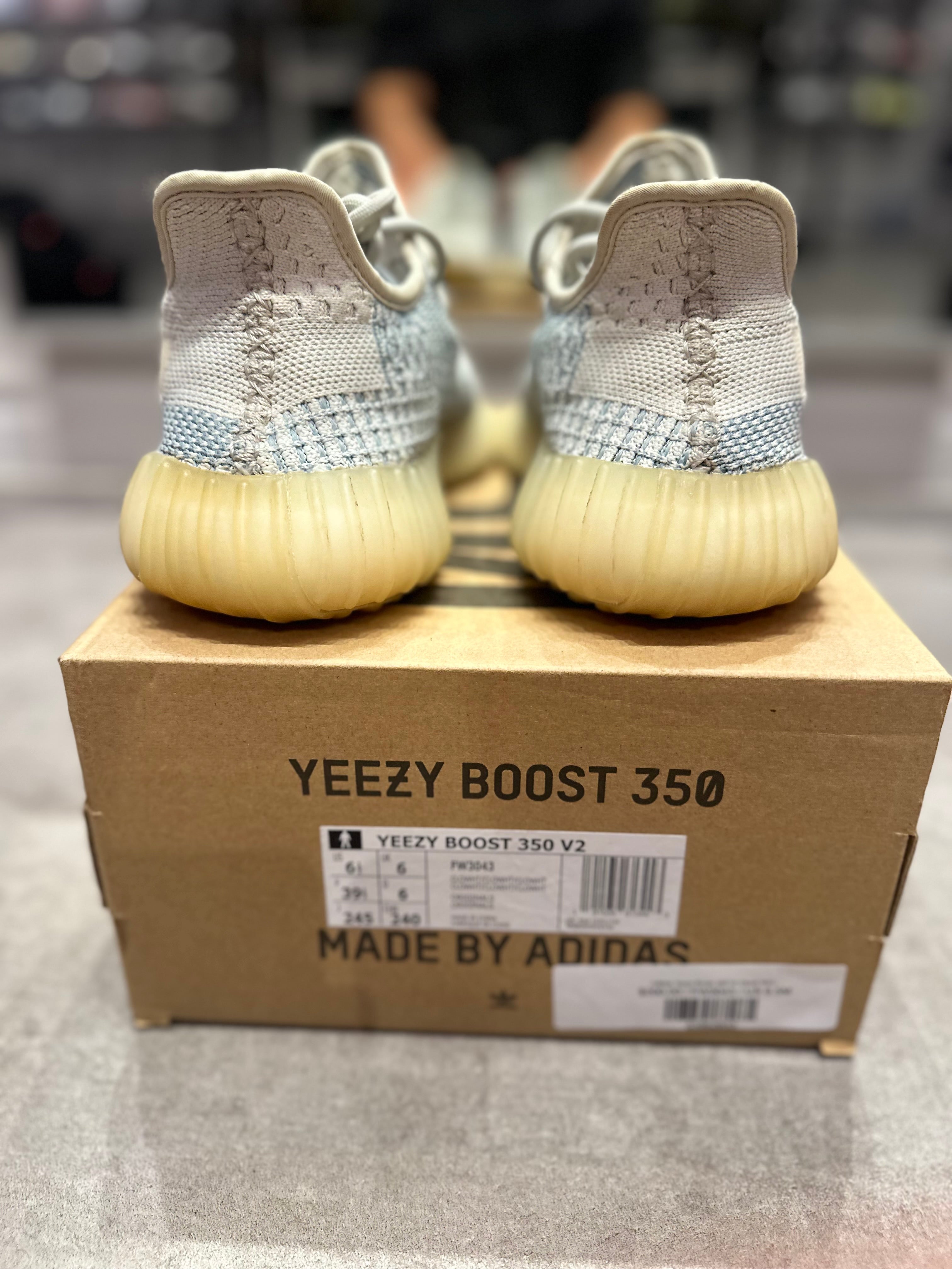 Adidas Yeezy Boost 350 V2 Cloud White (Preowned)