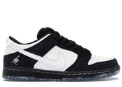 Nike SB Dunk Low Staple Panda Pigeon - Pre-Owned Size 8.5 (No original box)