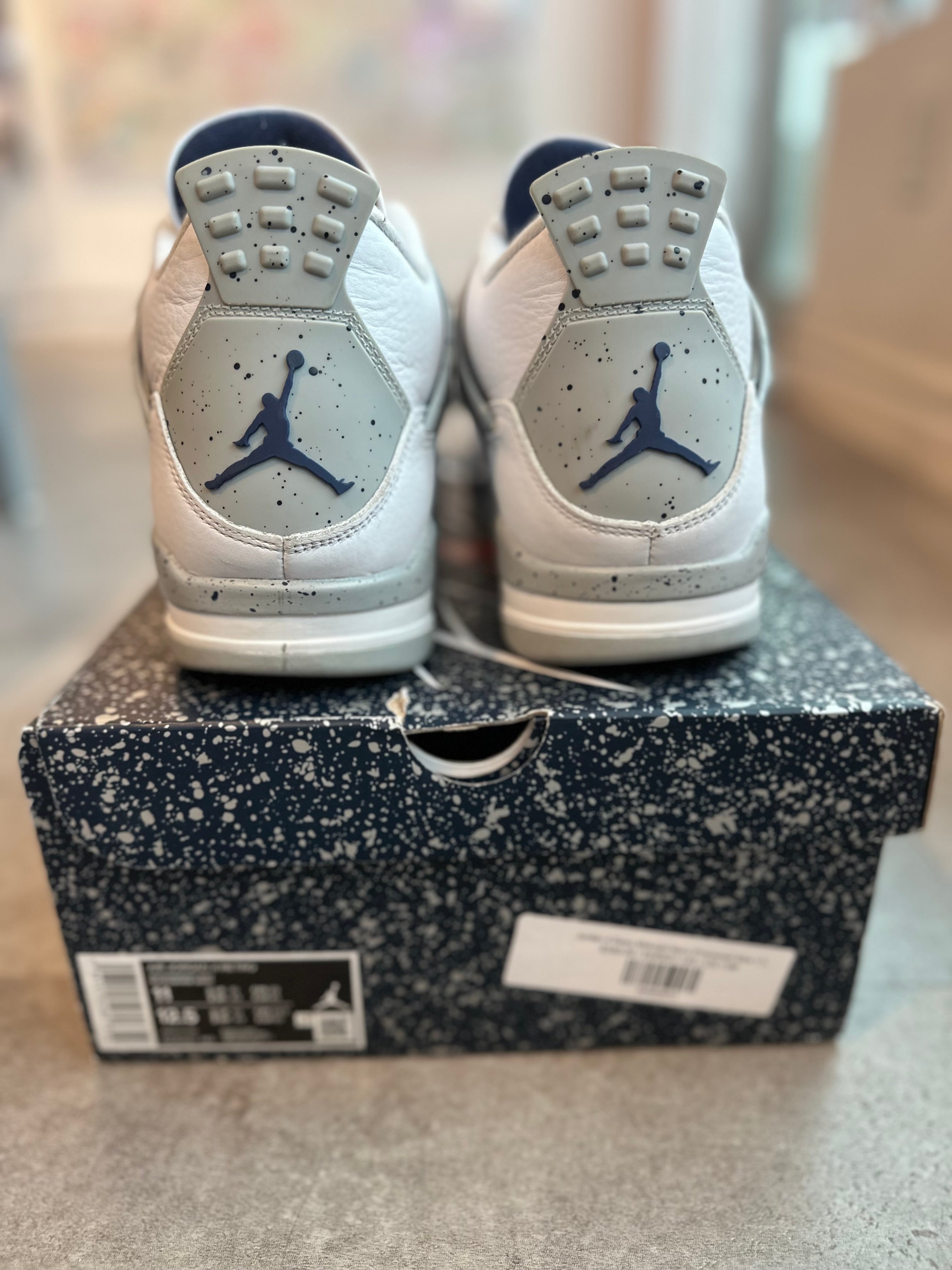 Jordan 4 Retro Midnight Navy (Preowned Size 11)