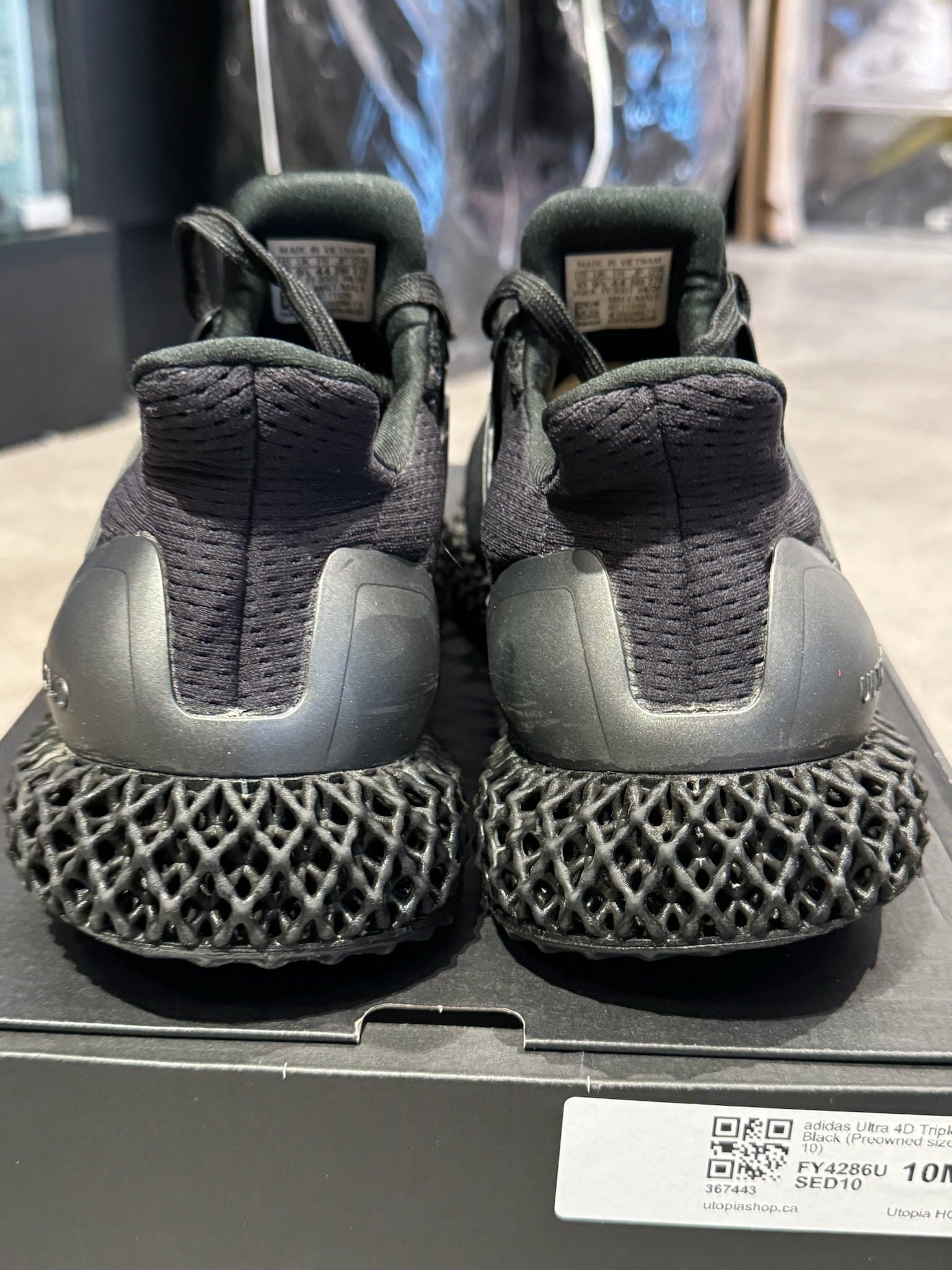 adidas Ultra 4D Triple Black (Preowned size 10) - Pre-Owned