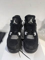 Jordan 4 Retro White Thunder (GS) - Pre-Owned Size 6.5Y