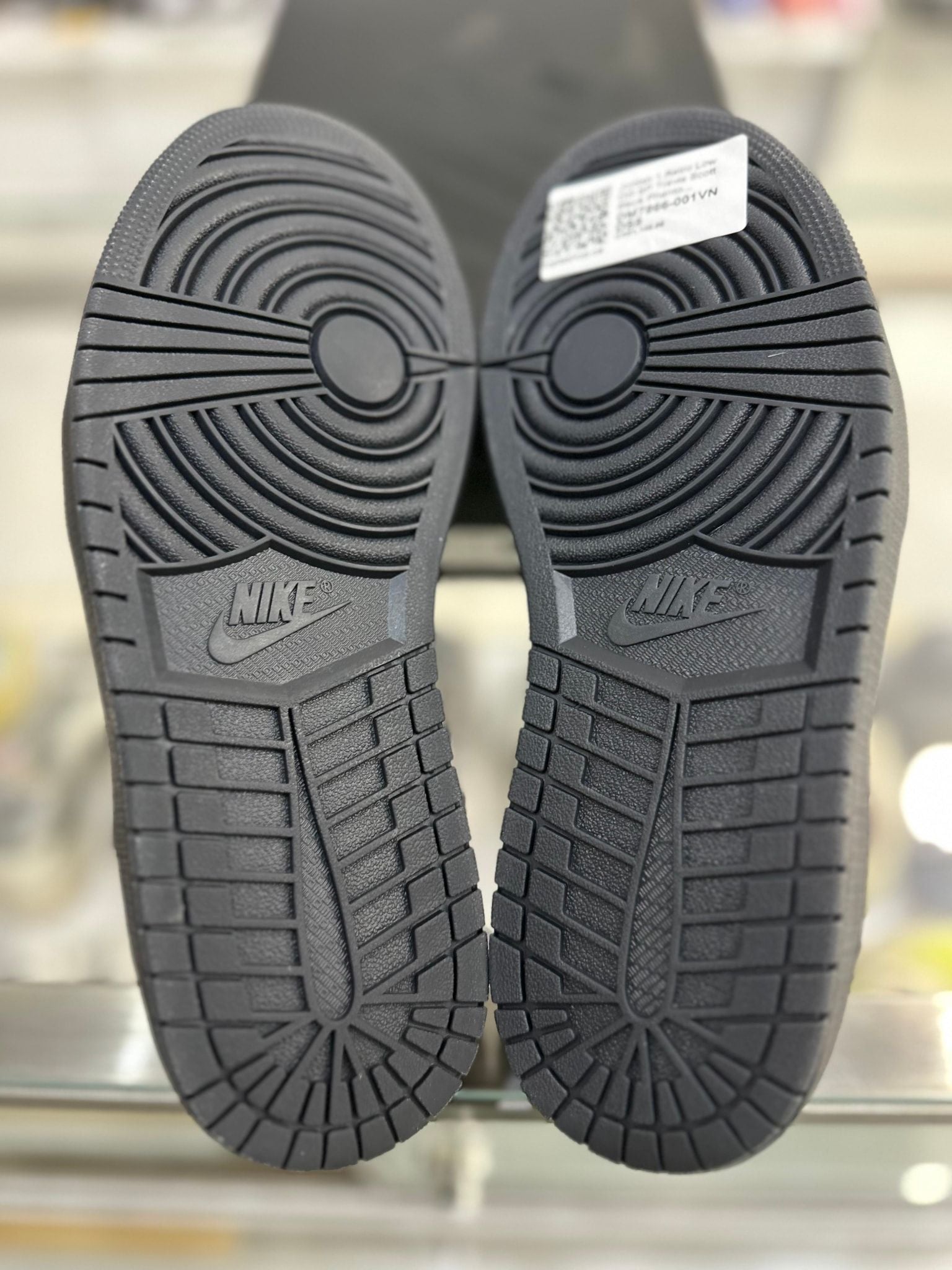 Jordan 1 Retro Low OG SP Travis Scott Black Phantom - Pre-Owned Size 8