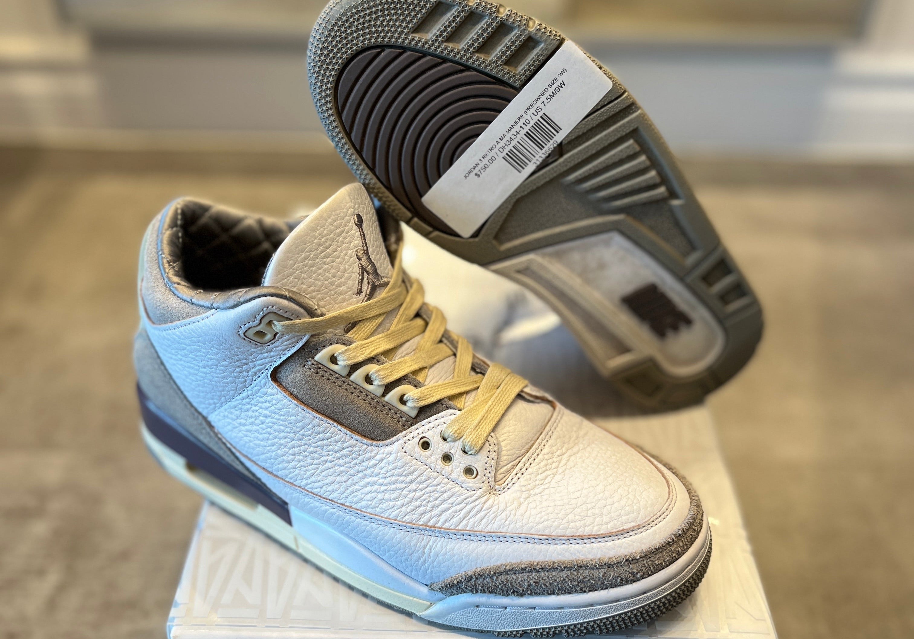 Jordan 3 Retro A Ma Maniere (Preowned Size 9W)