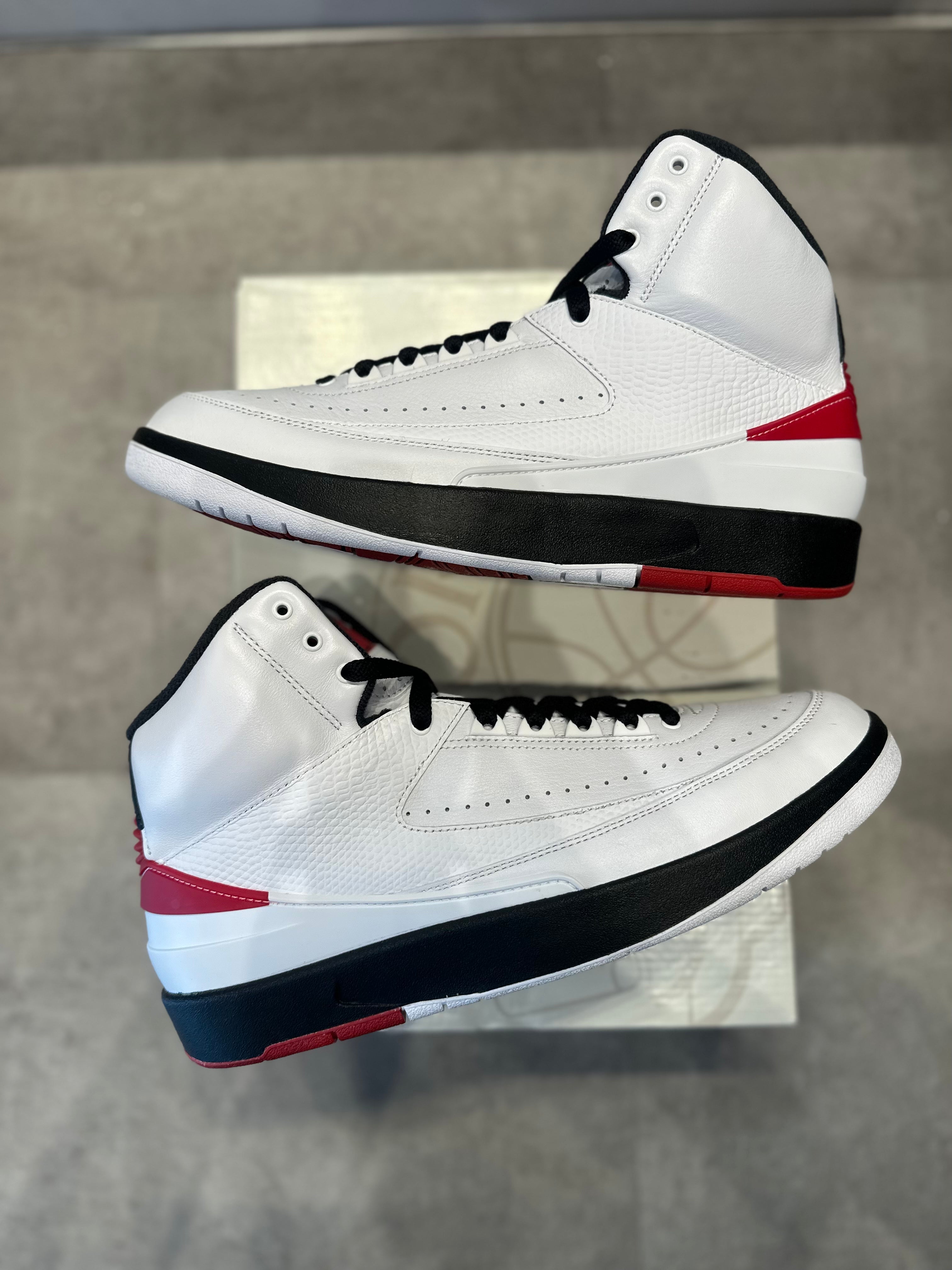 Jordan 2 Retro Chicago (2022) (Preowned)